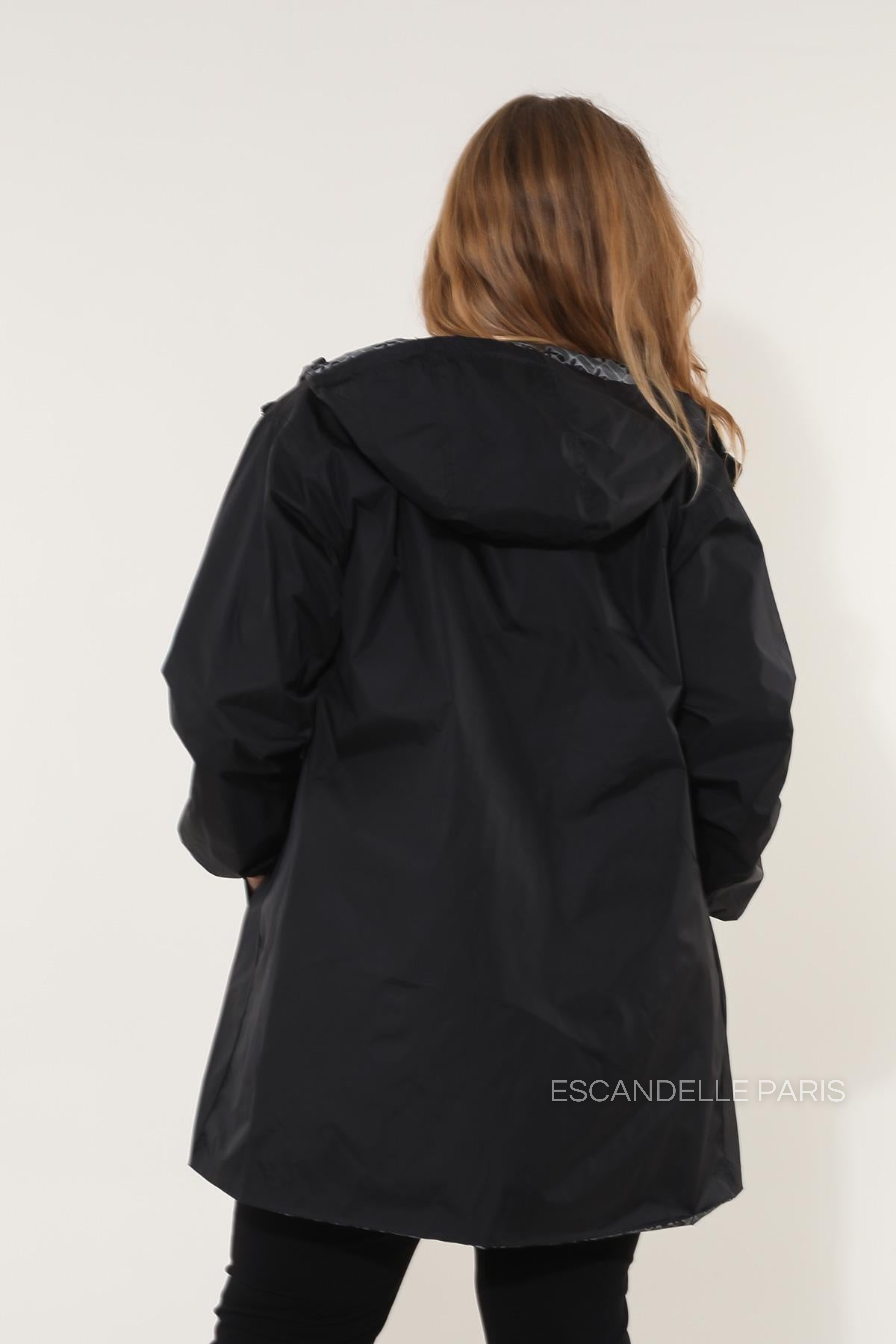 Parka larga reversible estampada
