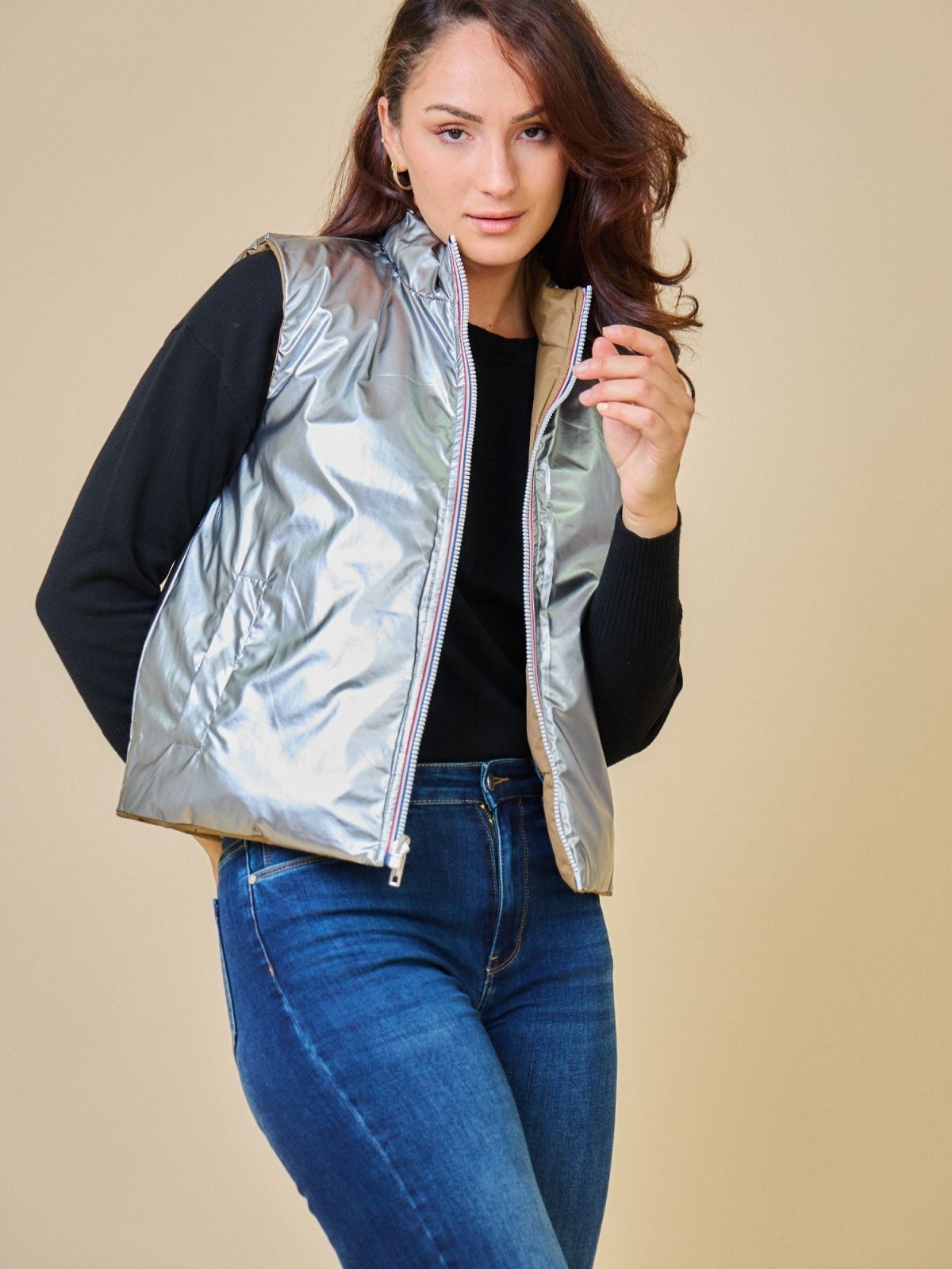 LUNA - Doudoune Taupe - Escandelle (Vue de face - portrait - réversible imperméable dorée)
#couleur_taupe