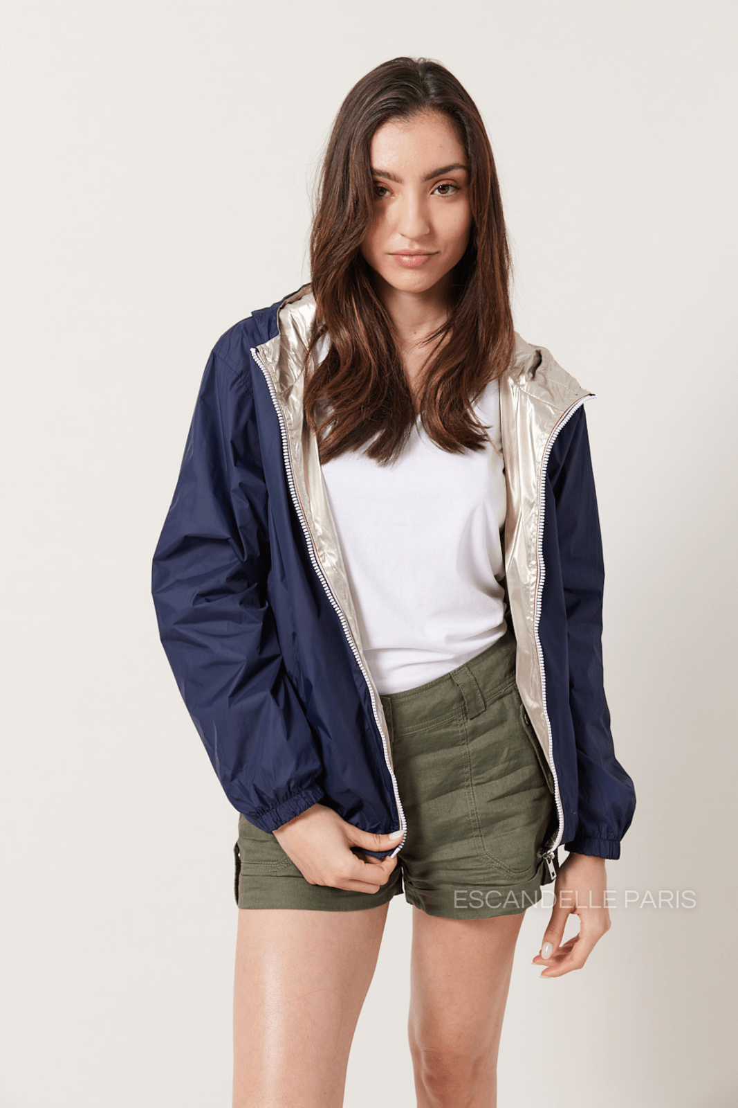 NAÉ - Parka Marine - Escandelle (Vue de face - portrait - parka imperméable réversible côté marine)
#couleur_navy