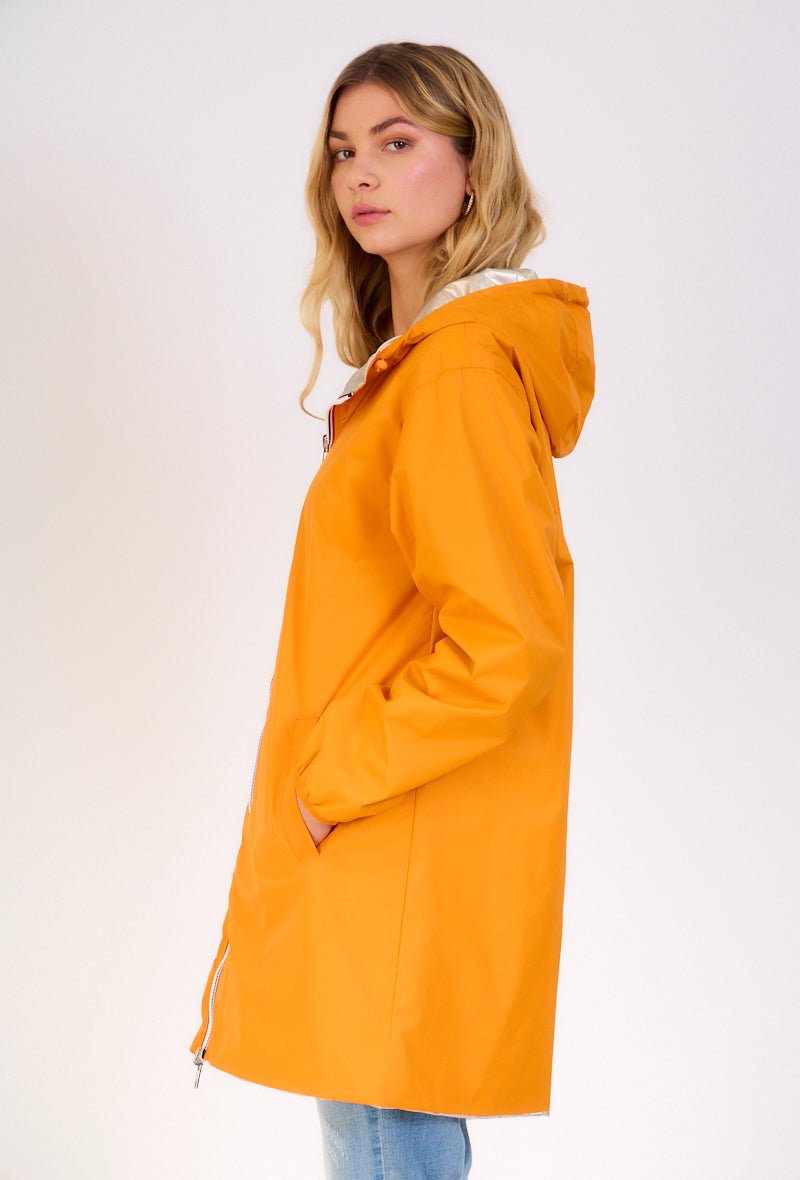 PARIS - Parka Orange - Escandelle (Vue de profil gauche)
#couleur_orange