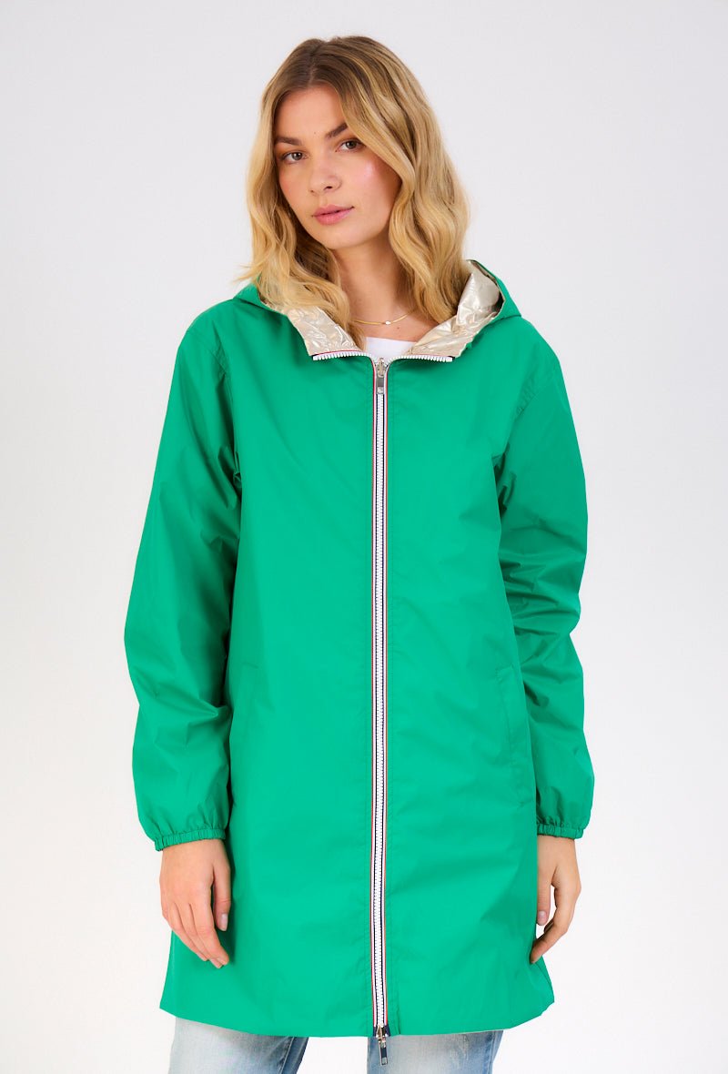 PARIS - Parka Orange - Escandelle (Vue de face - portrait - parka imperméable réversible côté vert)
#couleur_vert