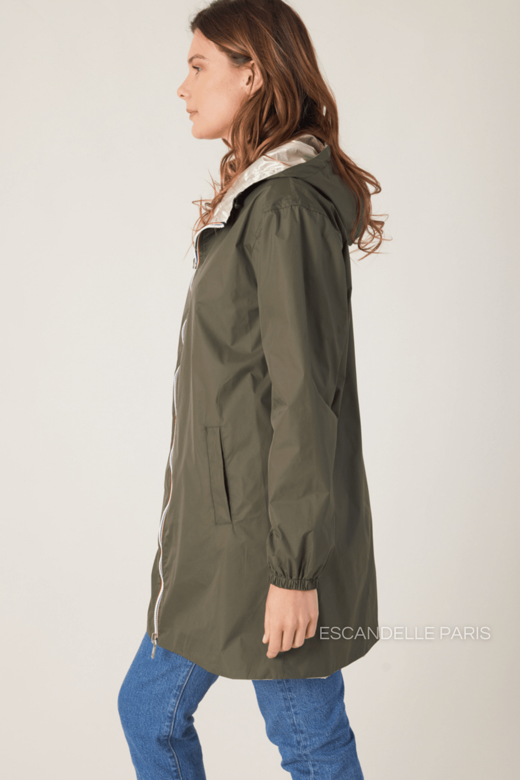 PARIS parka hiver réversible imperméable dorée kaki femme - Escandelle Paris (vue de profil)
#couleur_kaki