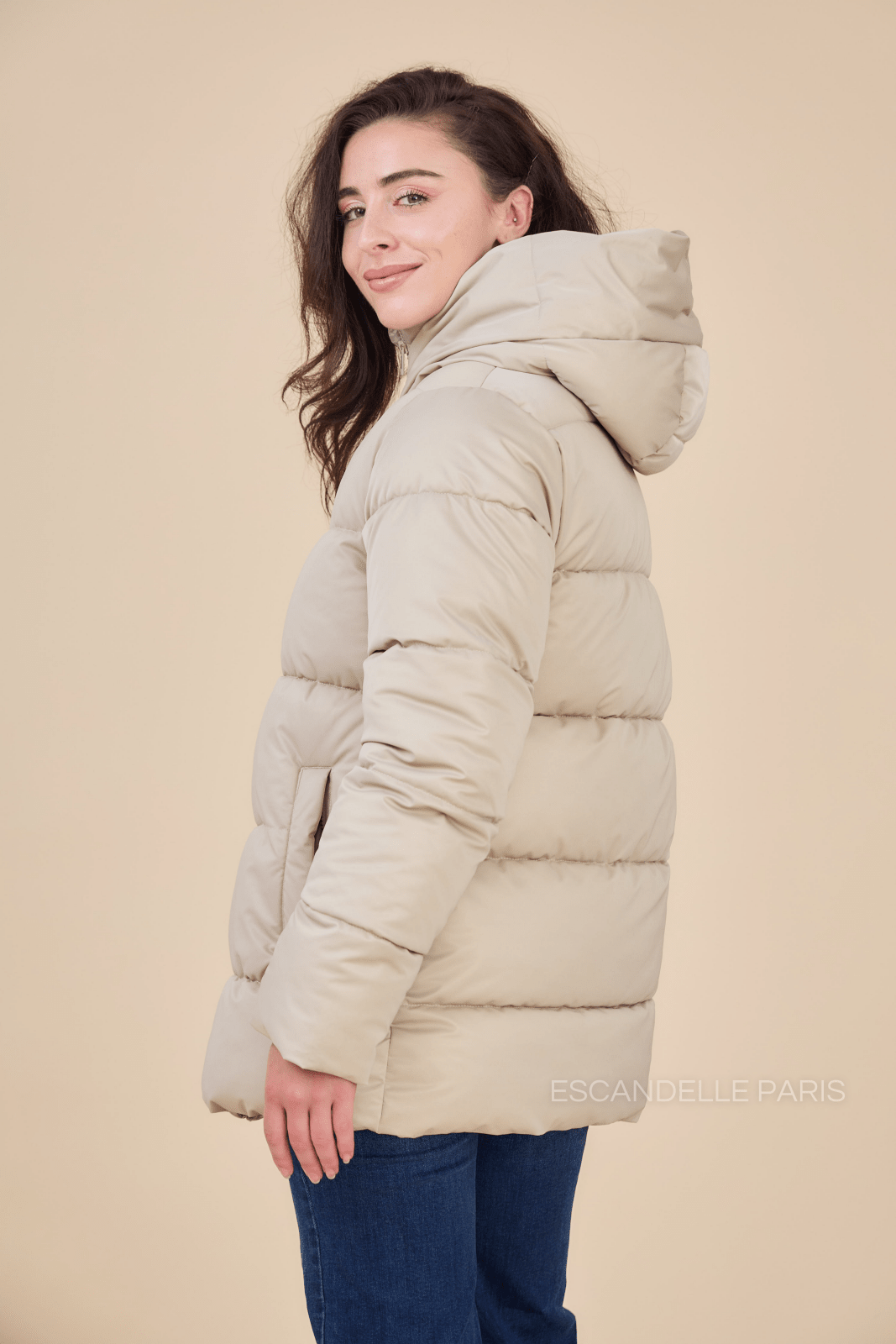 HARPER - Doudoune Beige - Escandelle (Vue de profil gauche)
#couleur_beige