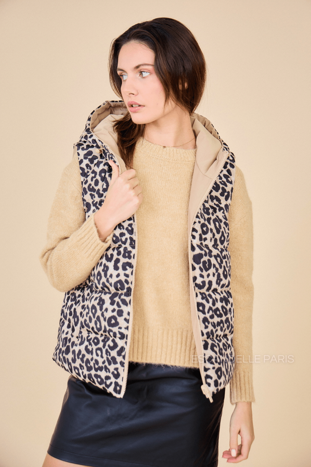 ELLA - Doudoune Beige - Escandelle (Vue de face - portrait)
#couleur_beige