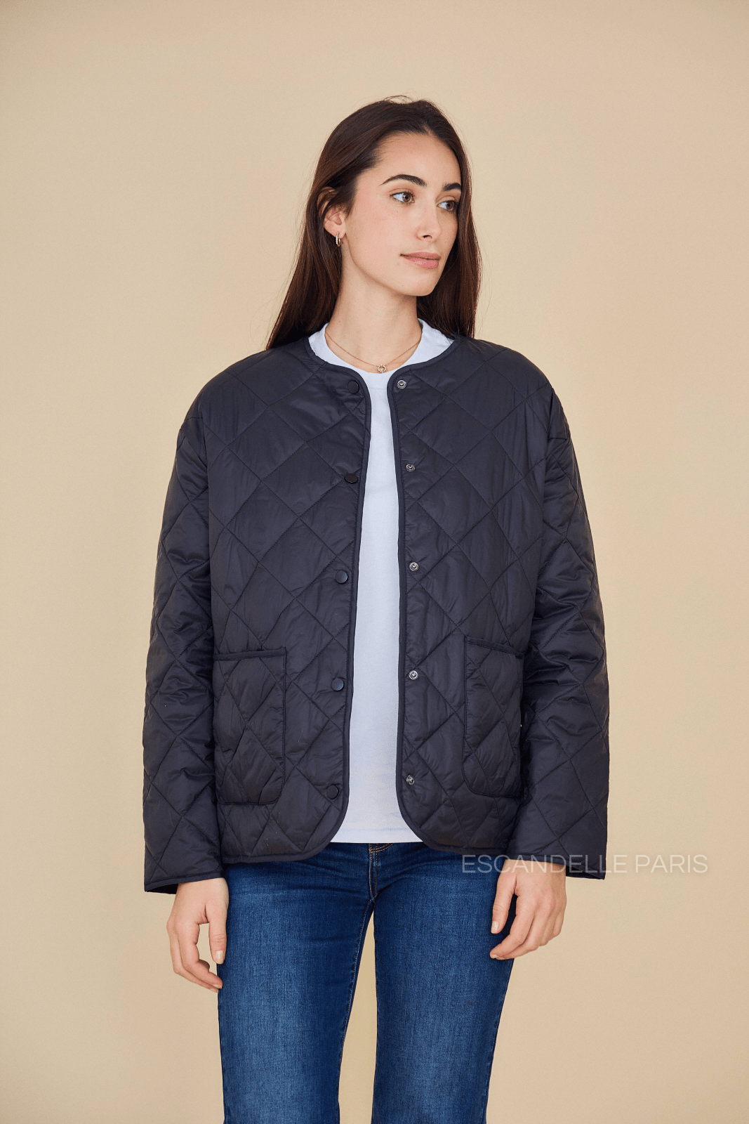 VICTOIRE - Veste Noir - Escandelle (Vue de face - portrait)
#couleur_noir