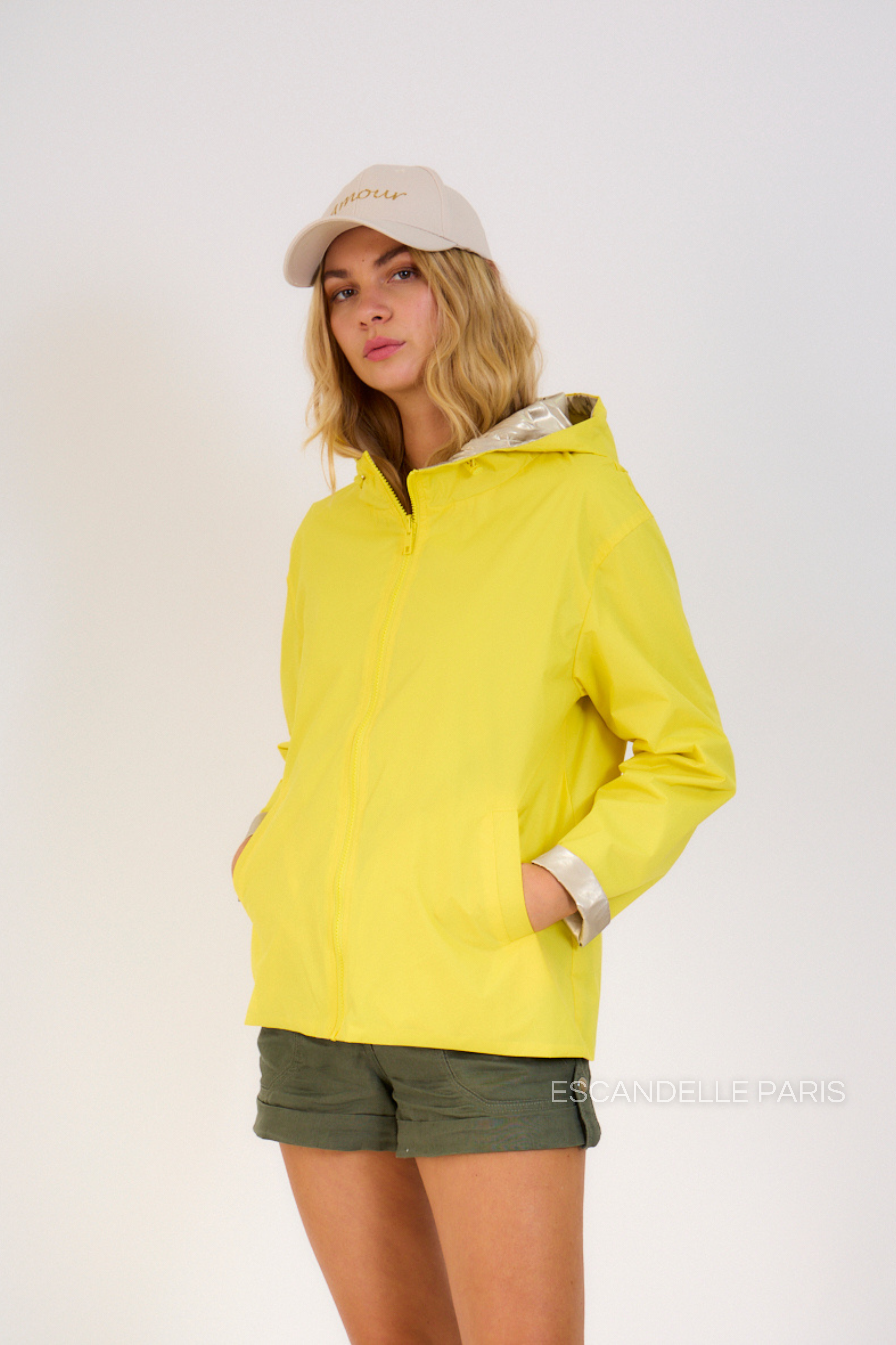 ABRIL - Parka corta reversible