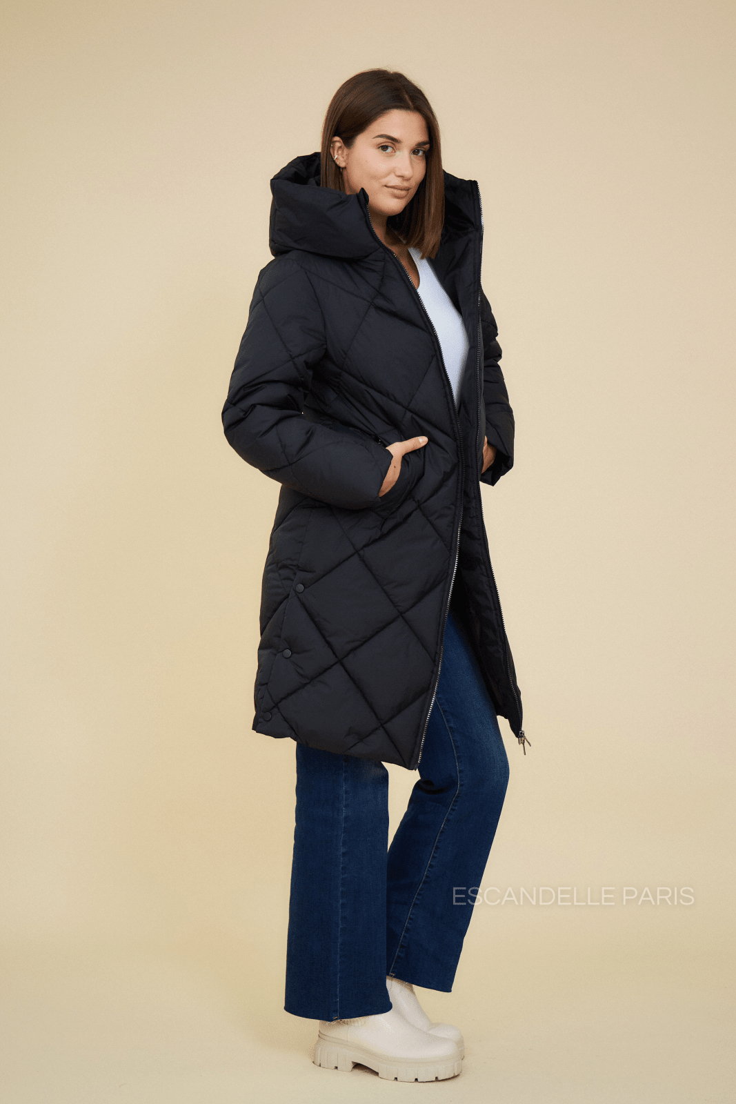 CAMERON doudoune longue matelassée noir femme - Escandelle Paris (vue de profil)
#couleur_noir