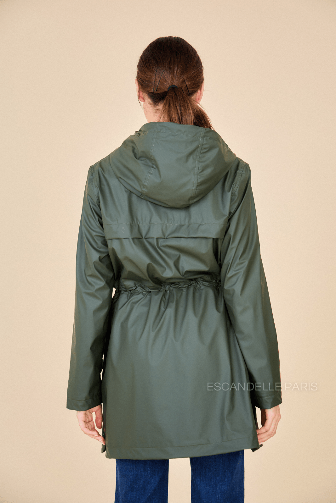MARGOT - Imperméable Kaki - Escandelle (Vue de dos)
#couleur_kaki