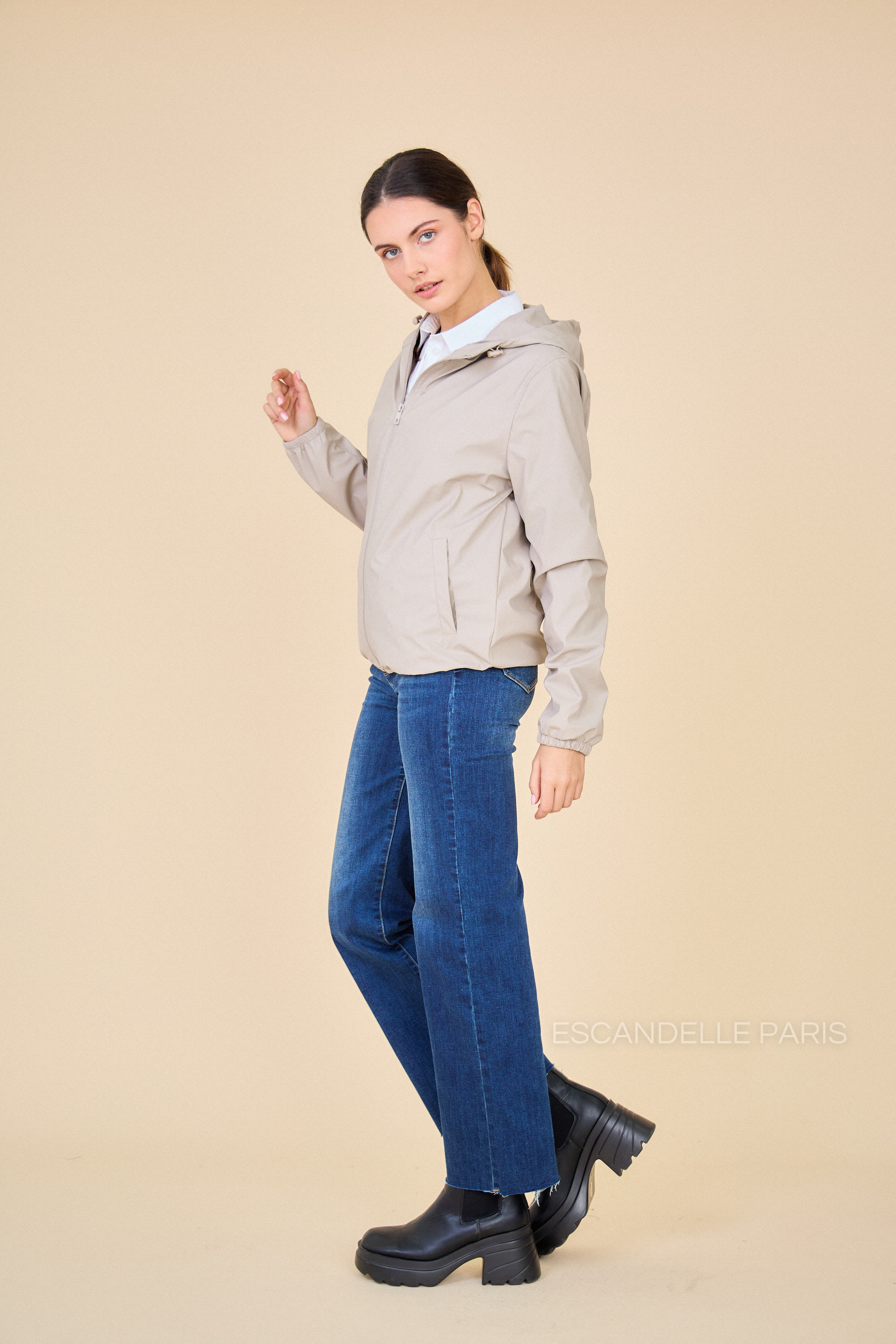 Imperméable court LÉONIE beige doublure polaire
#couleur_beige
