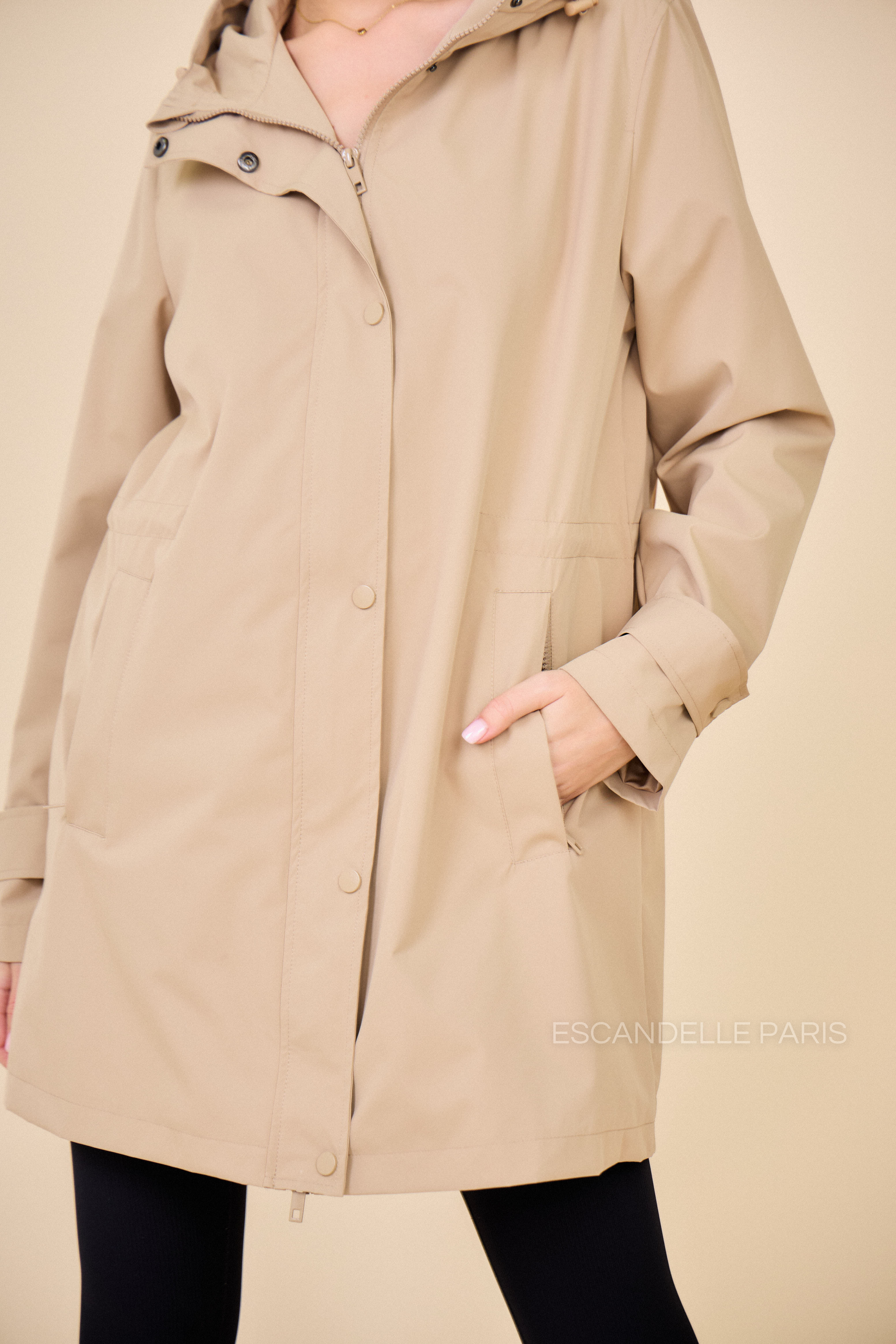 Gabardine LOUANE mi-longue ajustable beige, parka déperlante
#couleur_beige