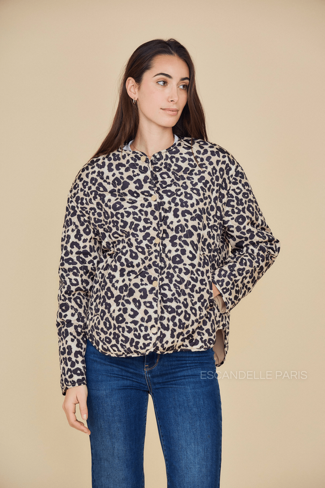 GISÈLE - Veste Beige - Escandelle (Vue de face - portrait)
#couleur_beige