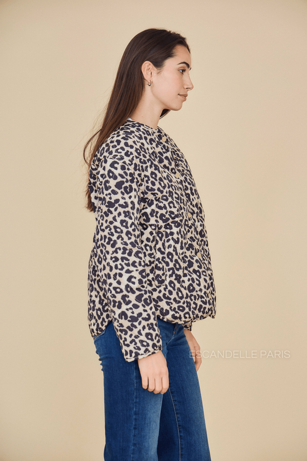 GISÈLE - Veste Beige - Escandelle (Vue de profil droit)
#couleur_beige