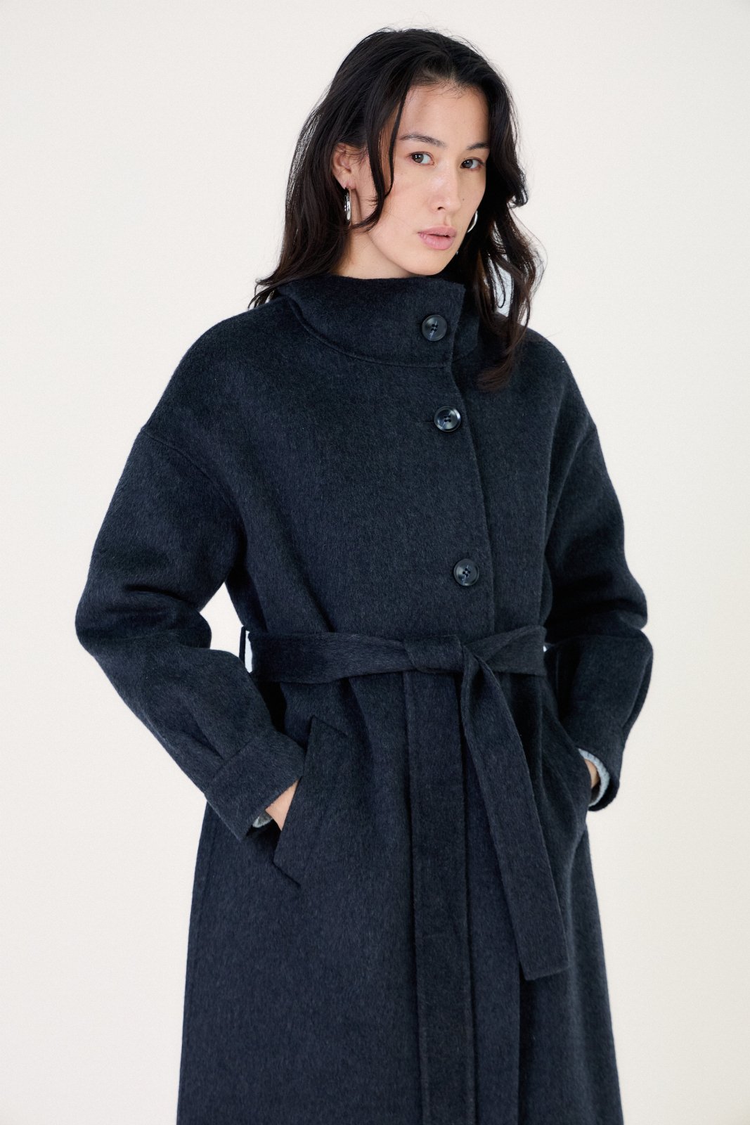 DAHLIA - Manteau Gris - Escandelle (Vue de face - portrait)
#couleur_gris