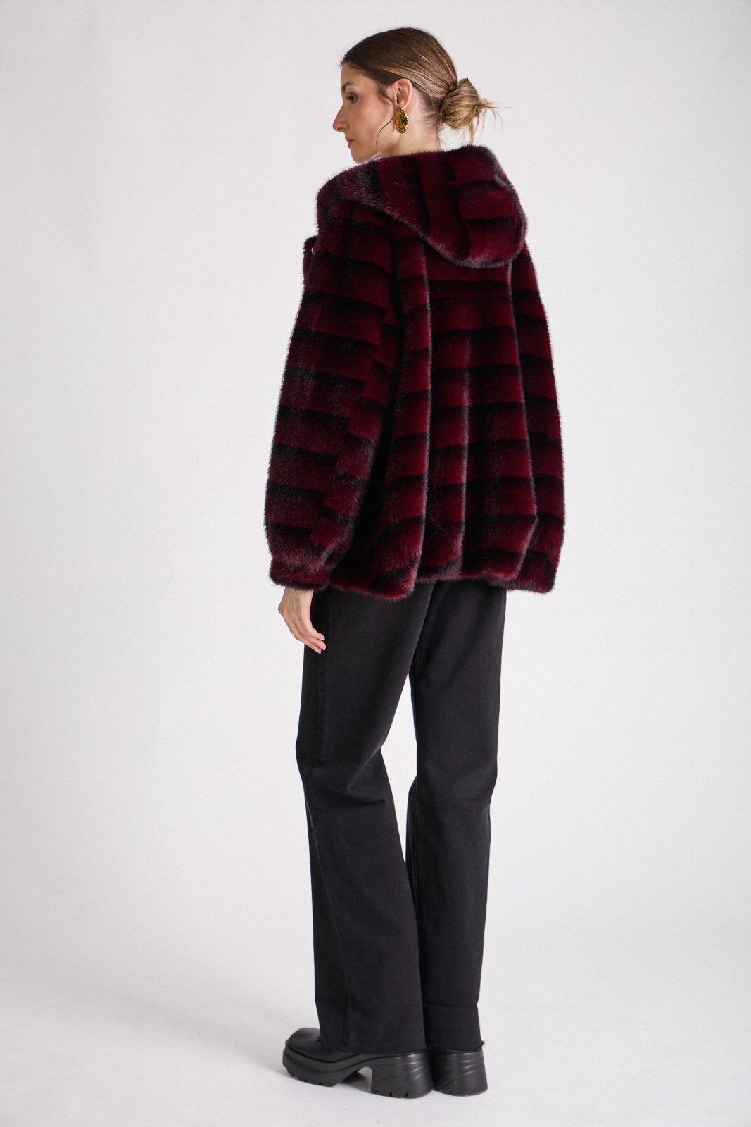 MIRABELLE - Manteau Bordeaux - Escandelle (Vue de dos)
#couleur_bordeaux