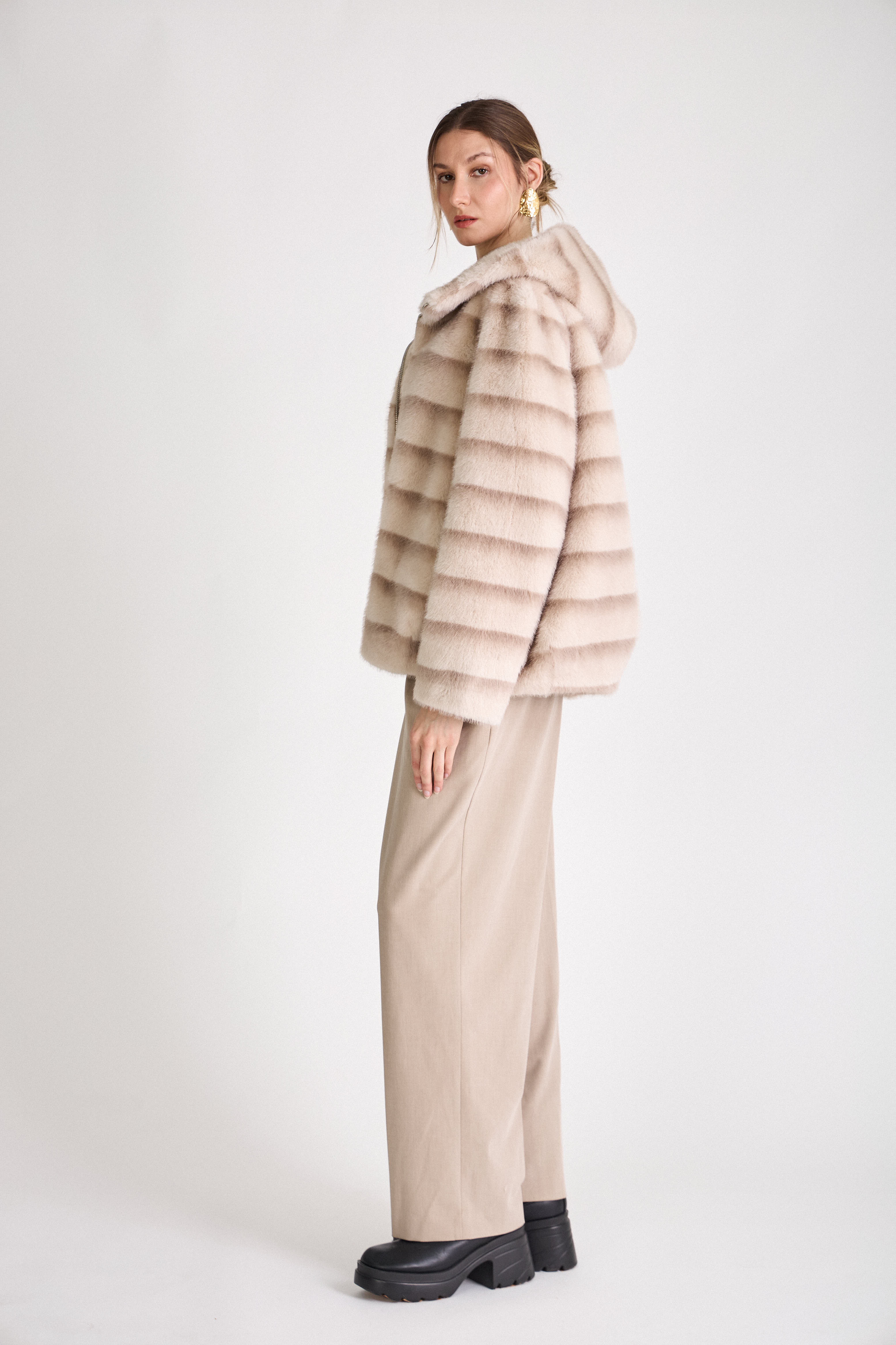 #couleur_beige
