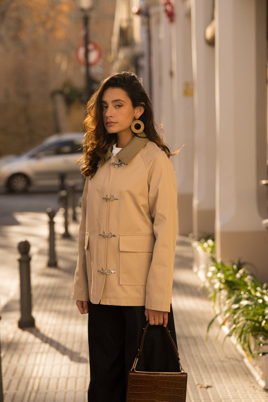 SERELLE - Veste Beige - Escandelle (Vue de face - portrait)
#couleur_beige