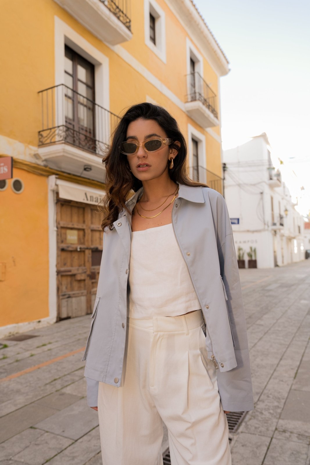 NERISSA - Veste Ciel - Escandelle (Vue de face - portrait)
#couleur_ciel