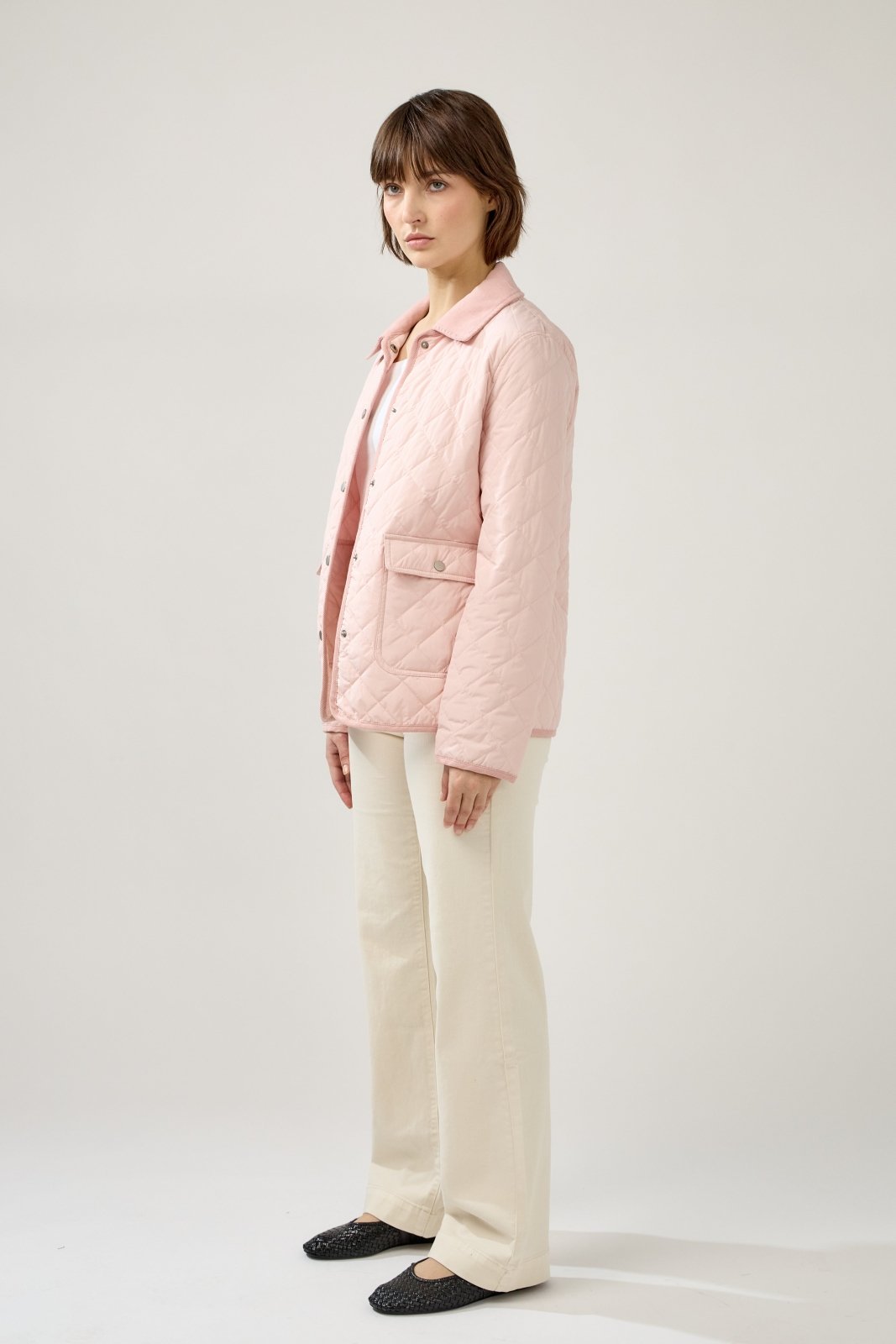 RAVELLE - Veste Rose - Escandelle (Vue de profil gauche)
#couleur_rose