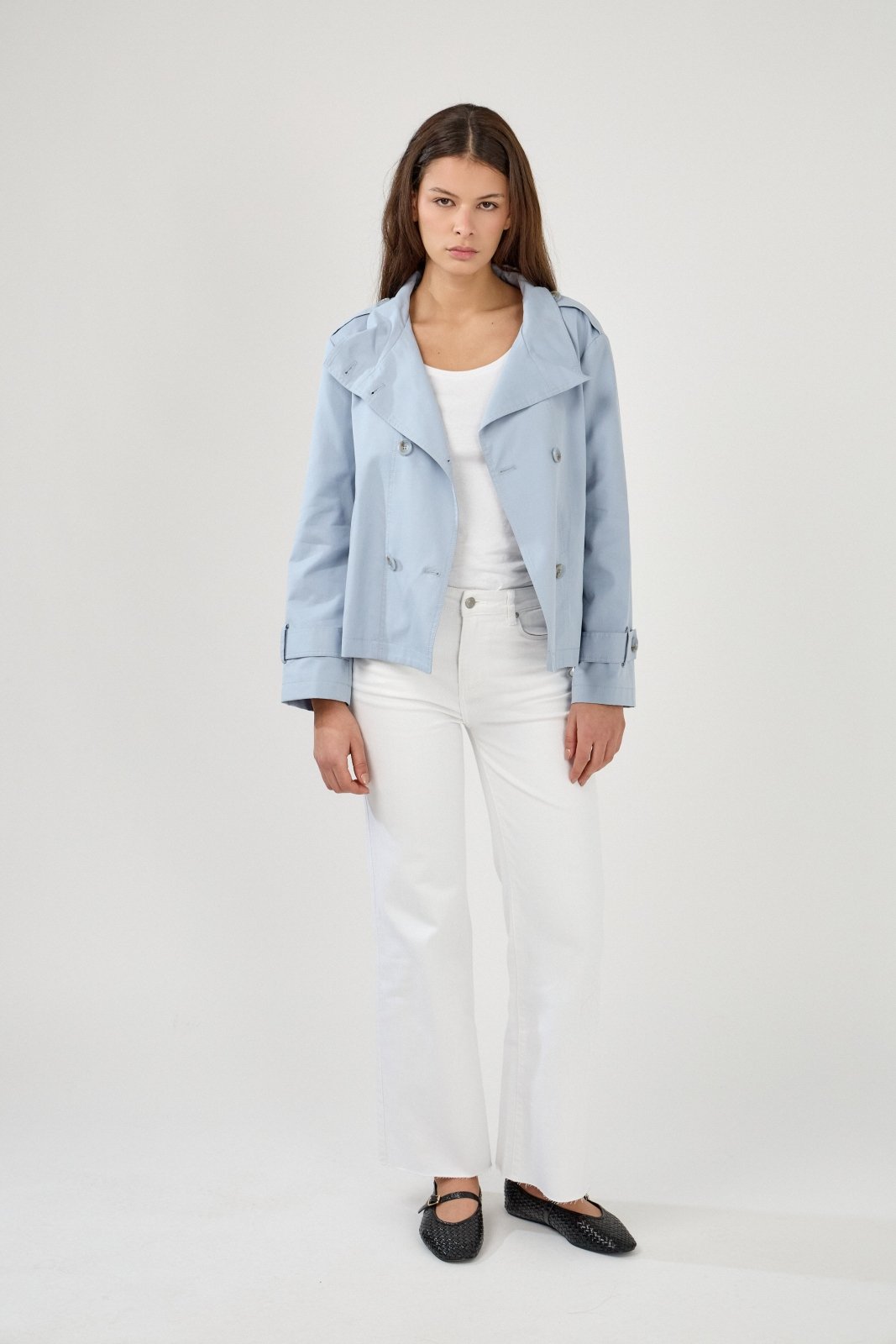 LYNARA - Veste Ciel - Escandelle (vue de face - silhouette entière)
#couleur_ciel