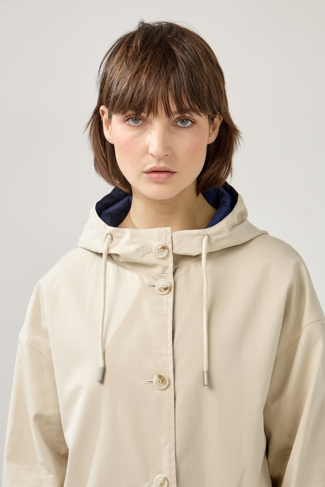 MIRELLE - Parka Beige - Escandelle (Gros plan sur les détails et matières)
#couleur_beige