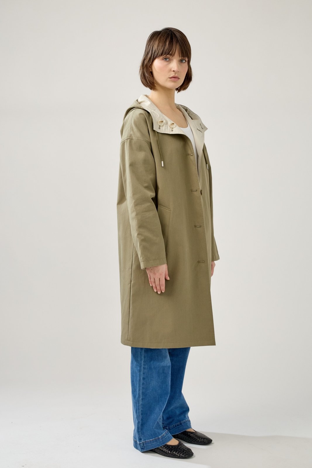 MIRELLE - Parka Kaki - Escandelle (Vue de profil droit)
#couleur_kaki