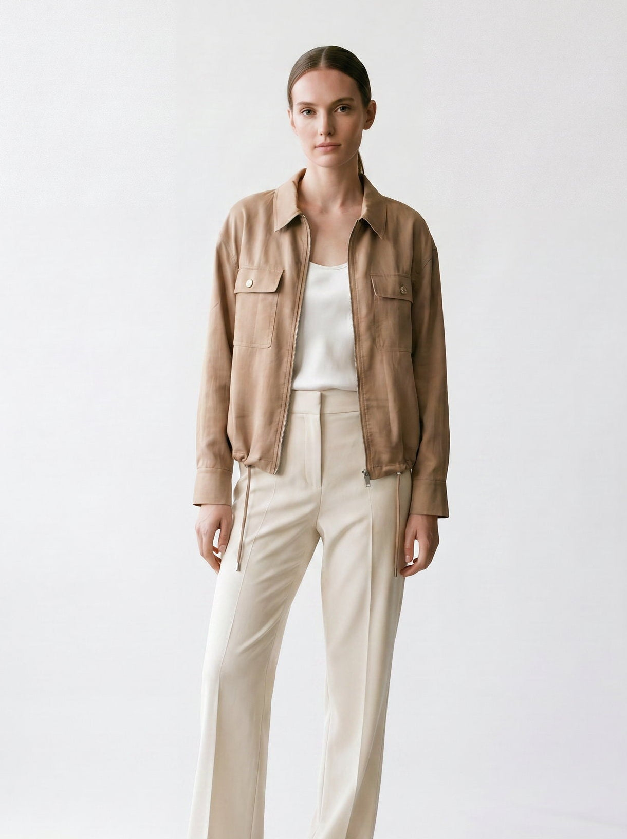 Veste à cordons - Taupe - Col français - poches - fermeture à glissière - EscandelleParis - Devant
#couleur_taupe