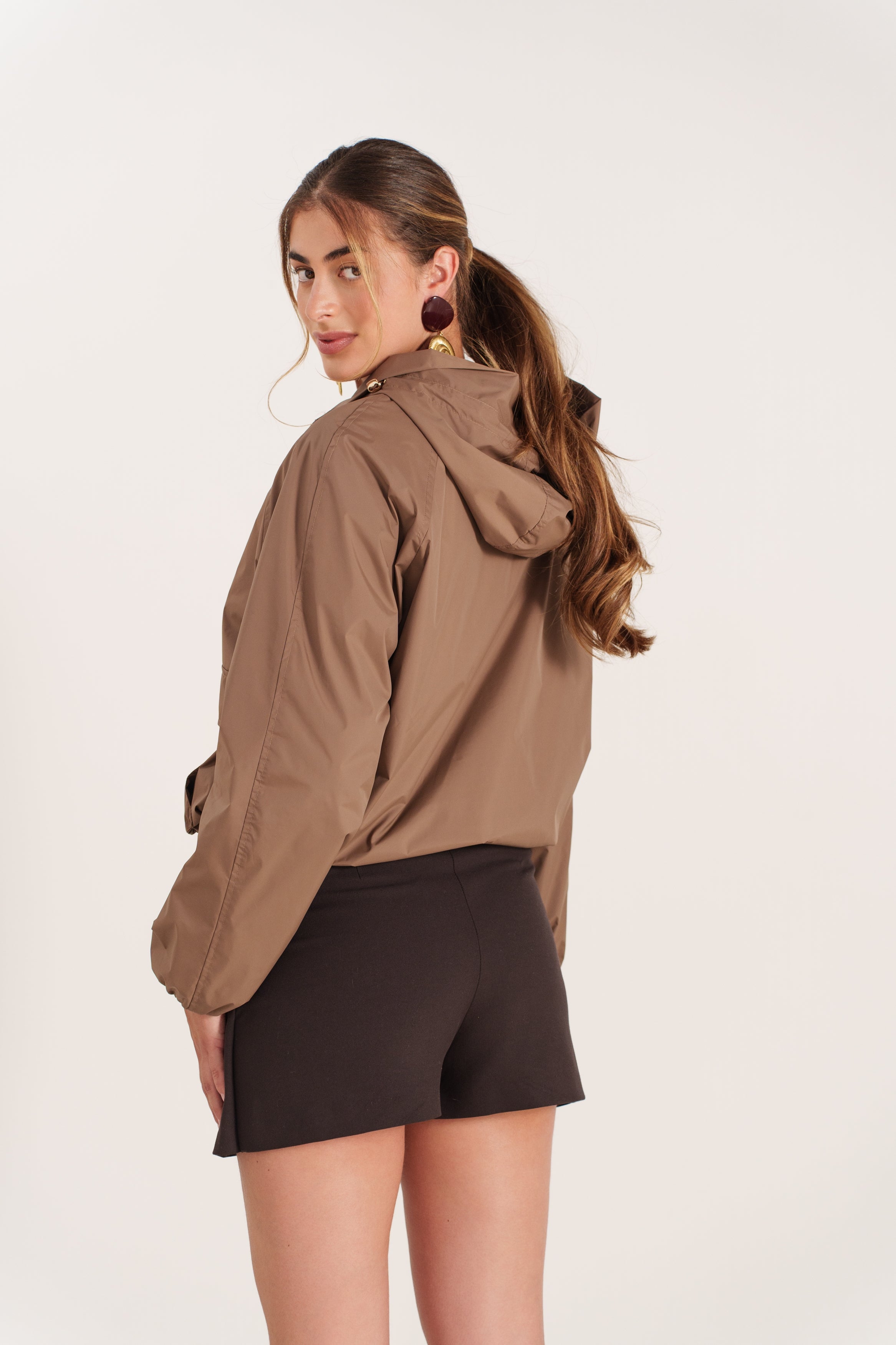 AMARAS blouson court bomber imperméable doublure carreaux choco femme - Escandelle Paris (dos)
#couleur_choco