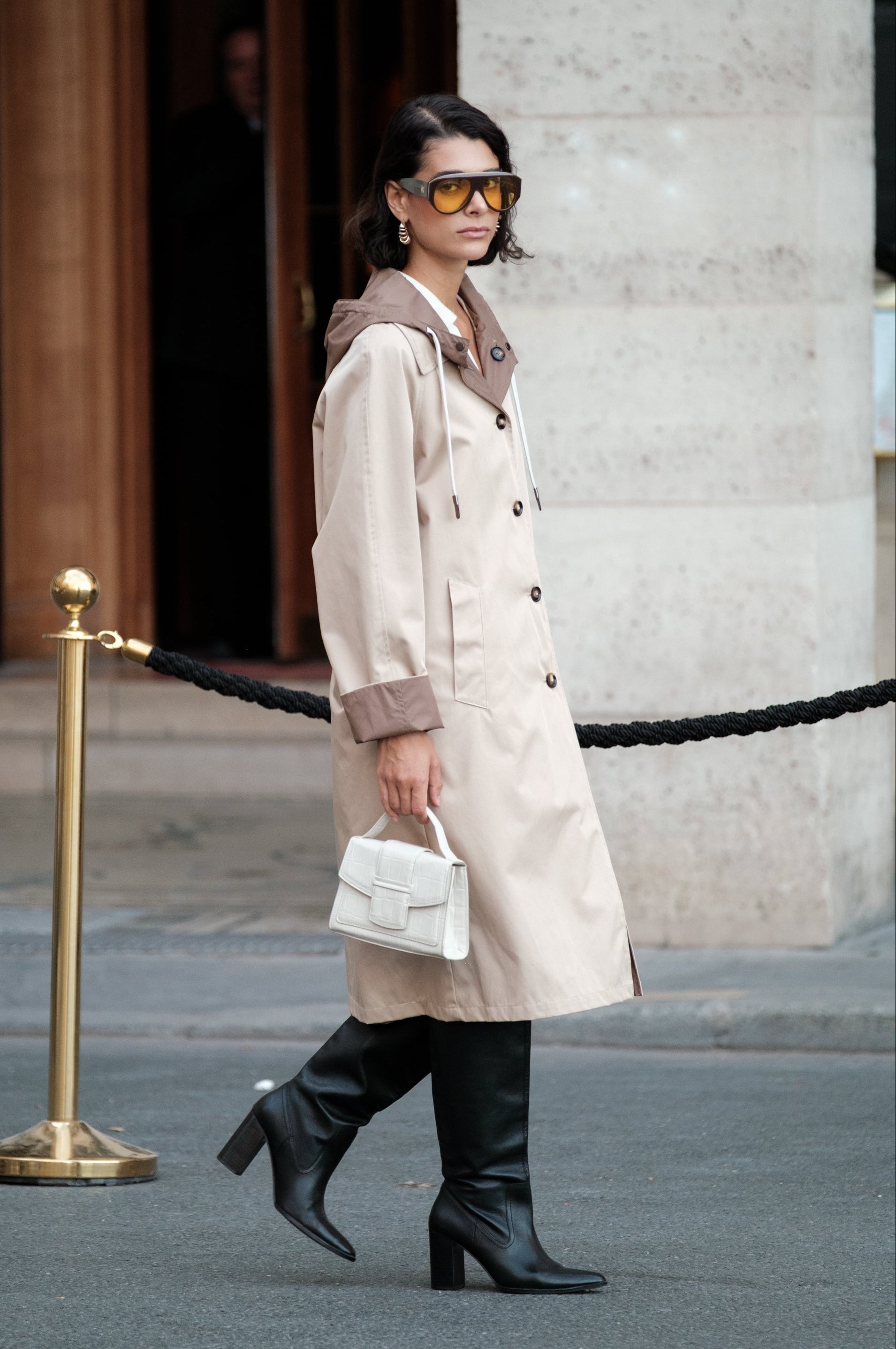 VENUS parka longue coton imperméable réversible choco femme - Escandelle Paris (profil gauche)
#couleur_choco