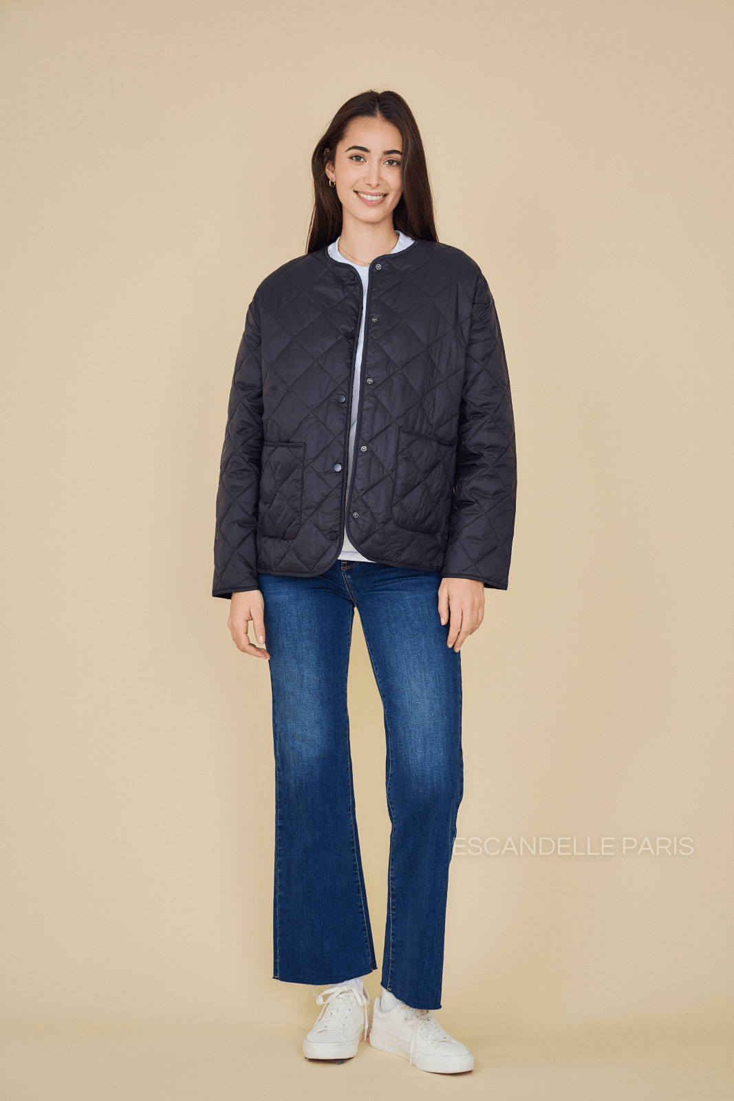 VICTOIRE veste matelassée mi-longue losanges noir femme - Escandelle Paris (silhouette entière)
#couleur_noir
