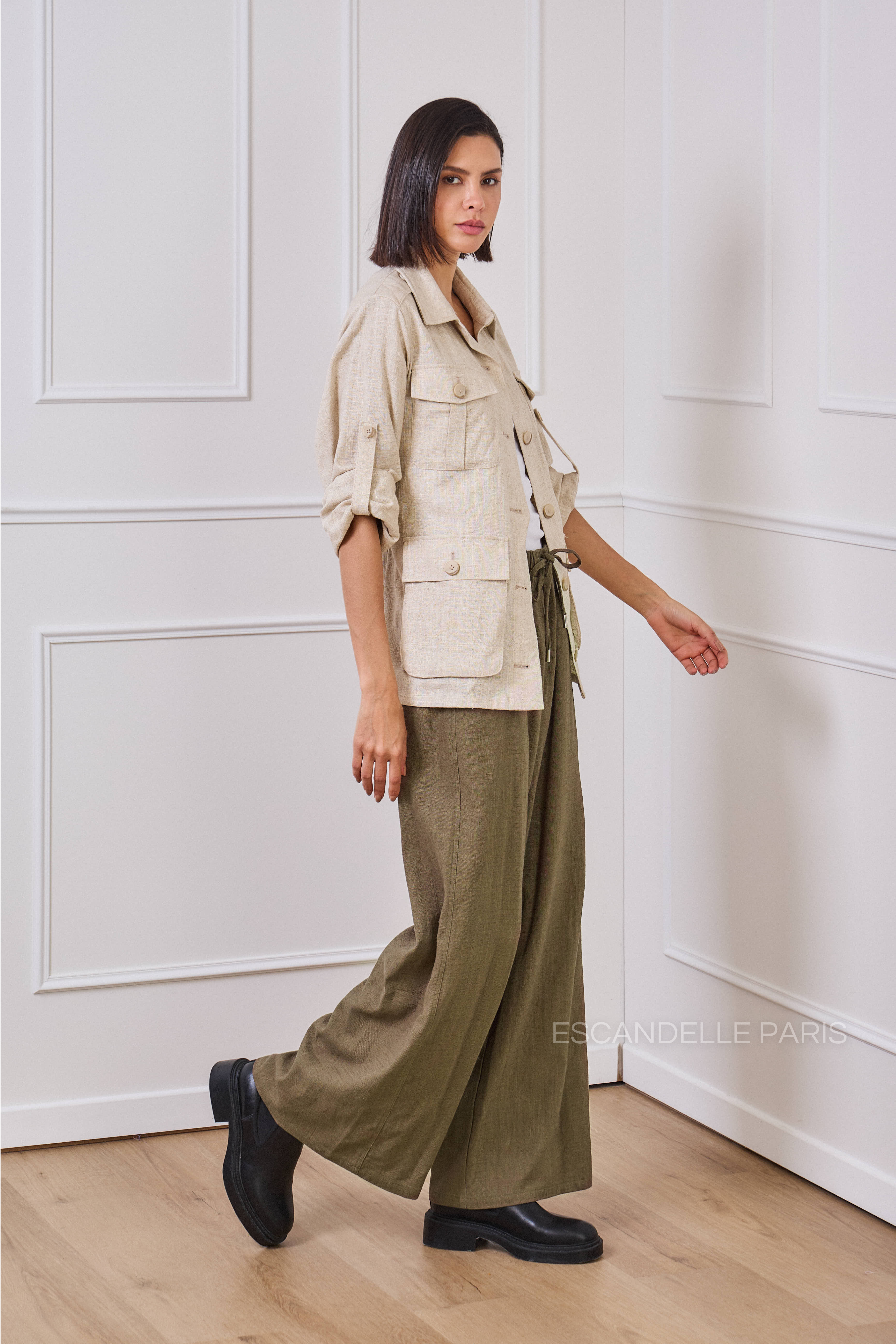 Faye - Chaqueta de lino con cinturón