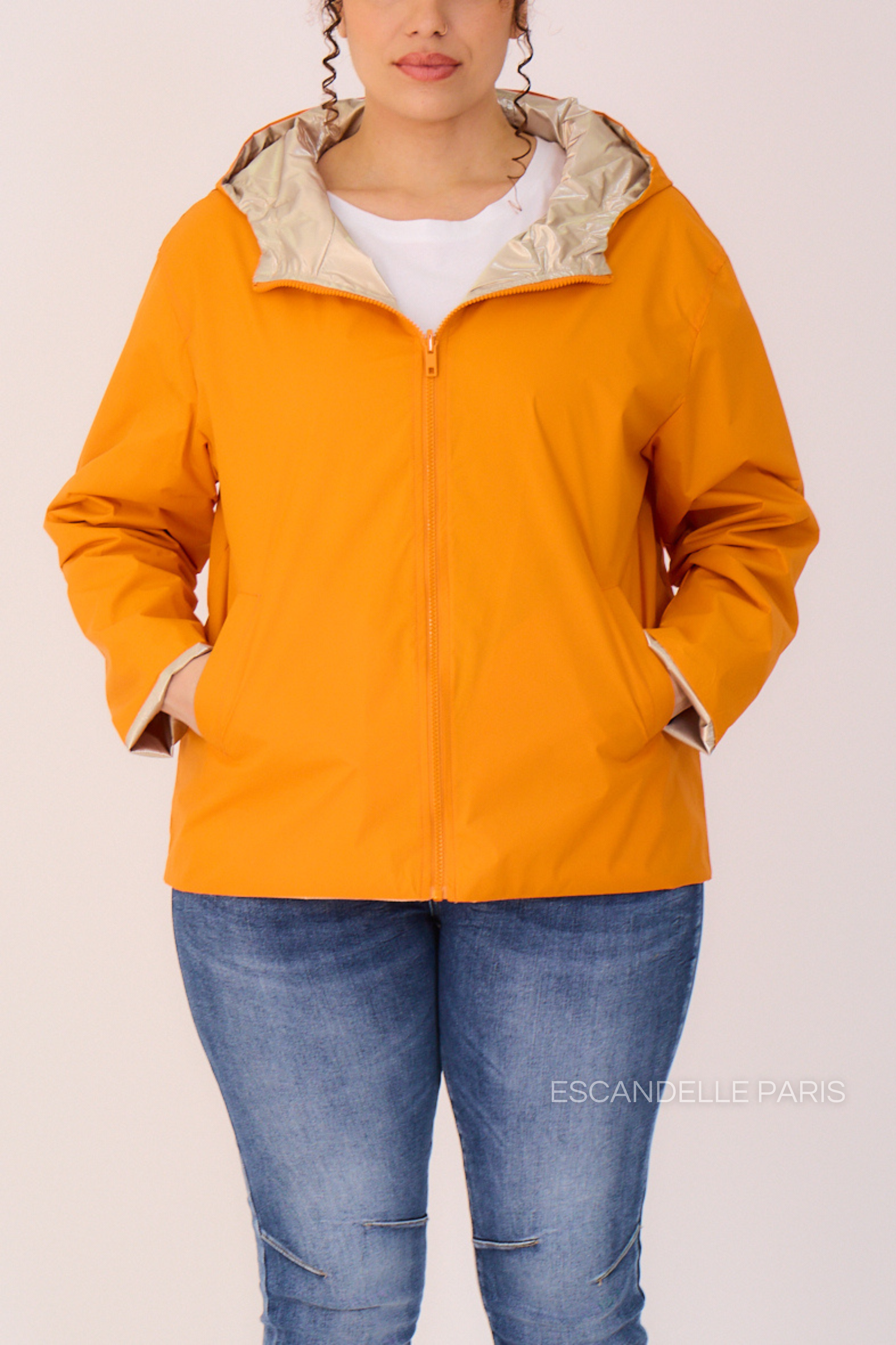 ABRIL - Parka corta reversible