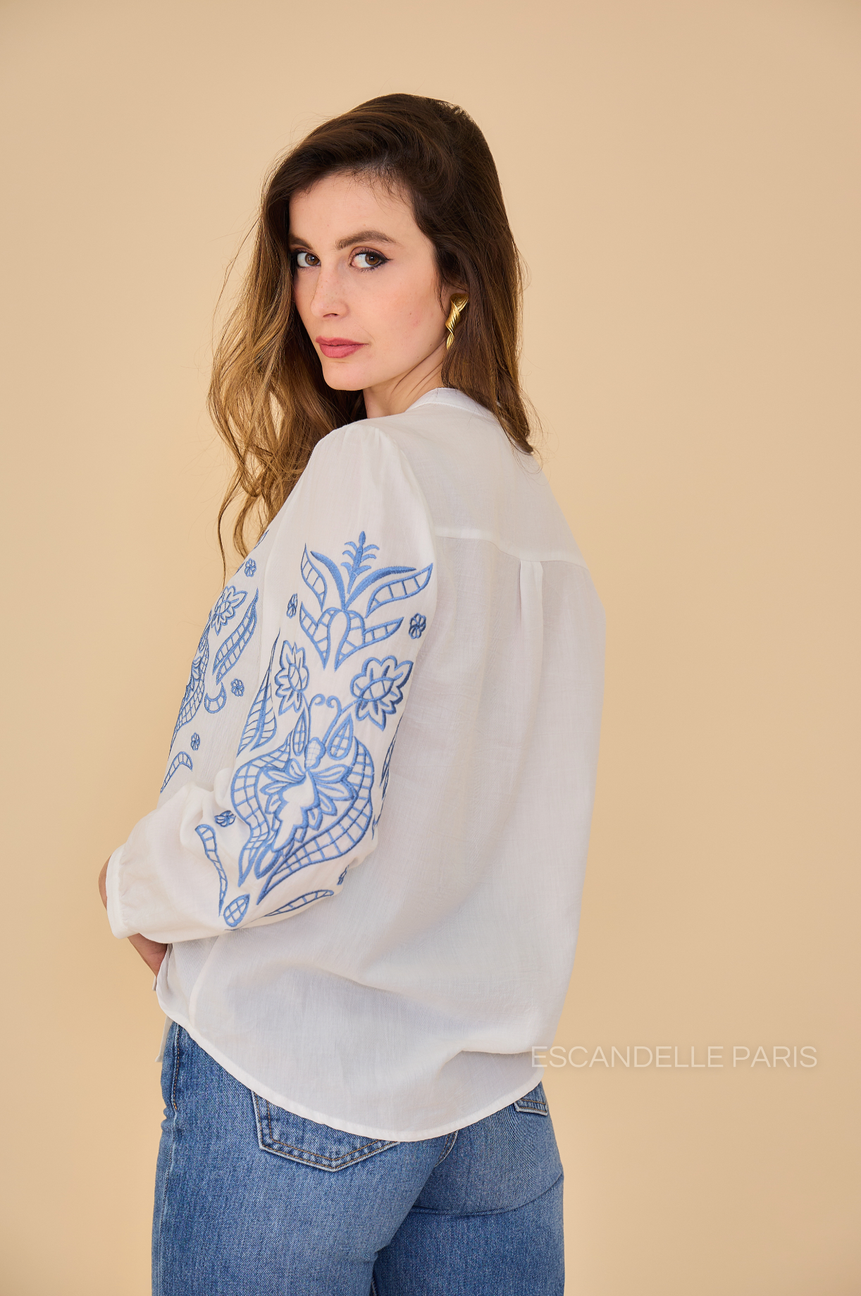 SUZY - Embroidered shirt with mandarin collar
