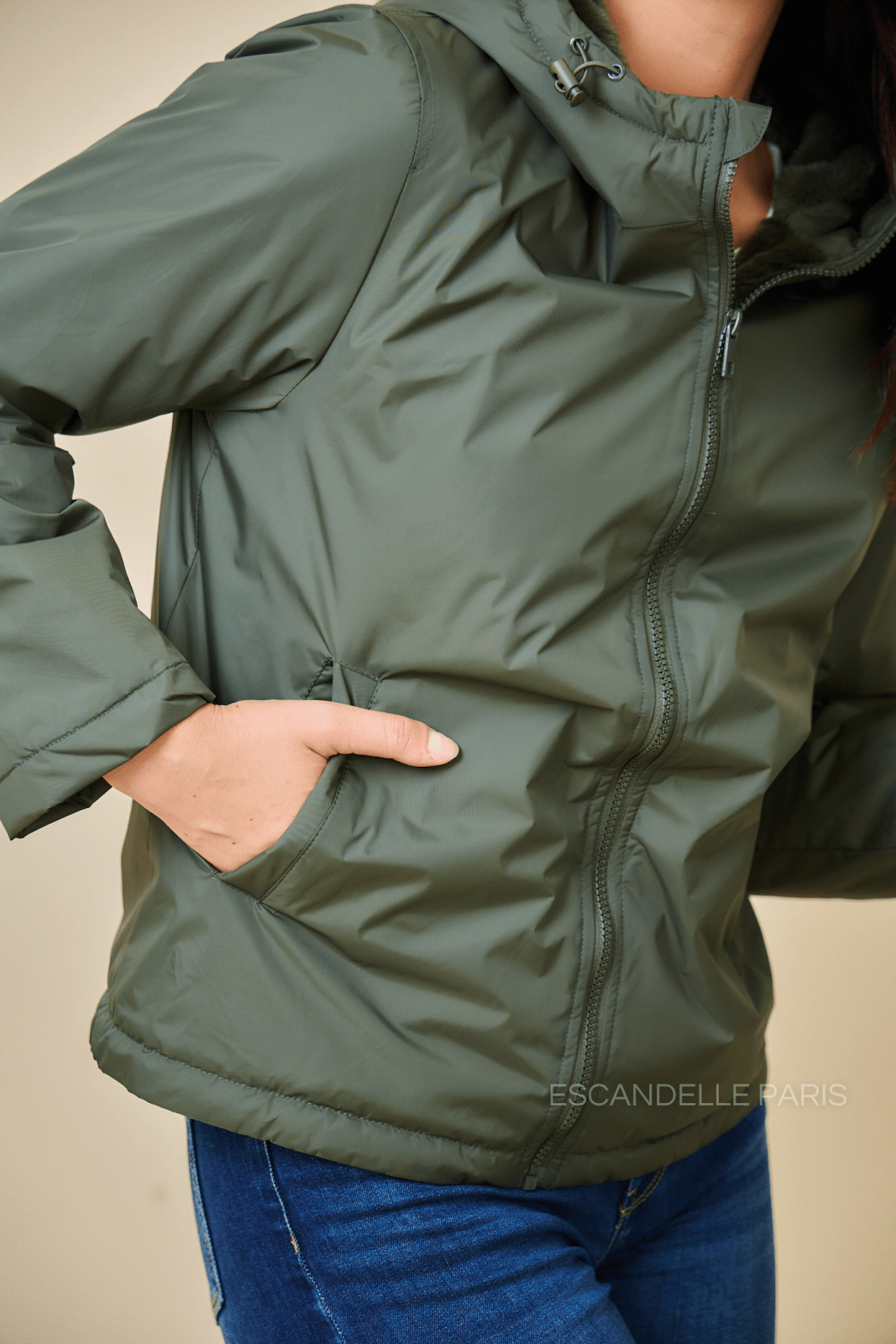 JIMMY - Parka Kaki - Escandelle (Gros plan sur les détails et matières)
#couleur_kaki