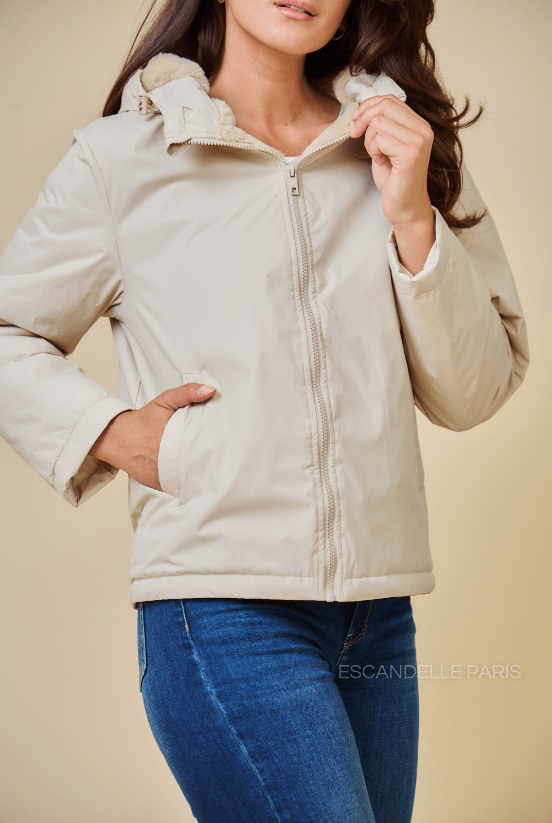 JIMMY - Parka Beige - Escandelle (Gros plan sur les détails et matières)
#couleur_beige