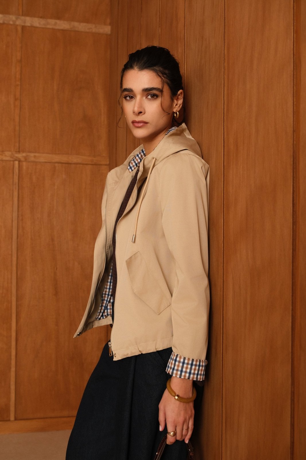 AMIRA - Parka Beige - Escandelle (Vue de profil gauche)
#couleur_beige