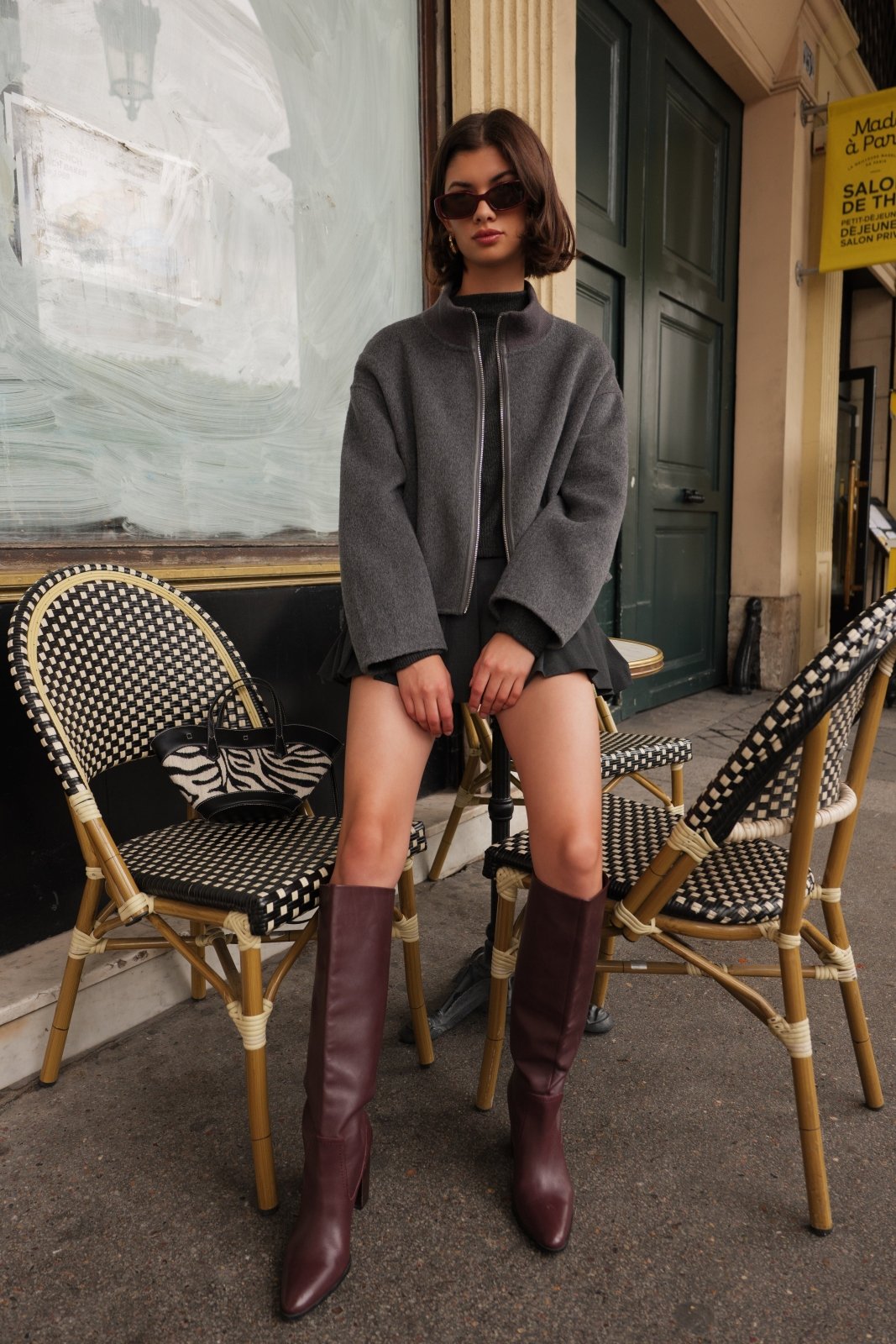 WILLOW - Veste Gris - Escandelle (Vue de face - silhouette entière)
#couleur_gris