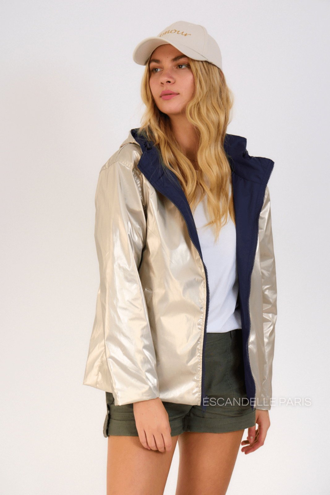 APRIL parka courte coupe-vent réversible imperméable marine femme - Escandelle Paris (portrait)
#couleur_marine