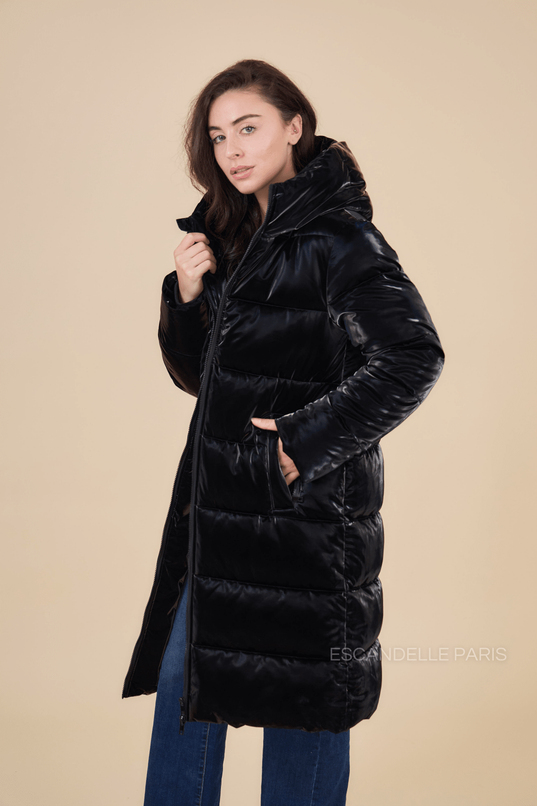 NORTH doudoune longue oversize matelassée noir femme - Escandelle Paris (silhouette entière)
#couleur_noir