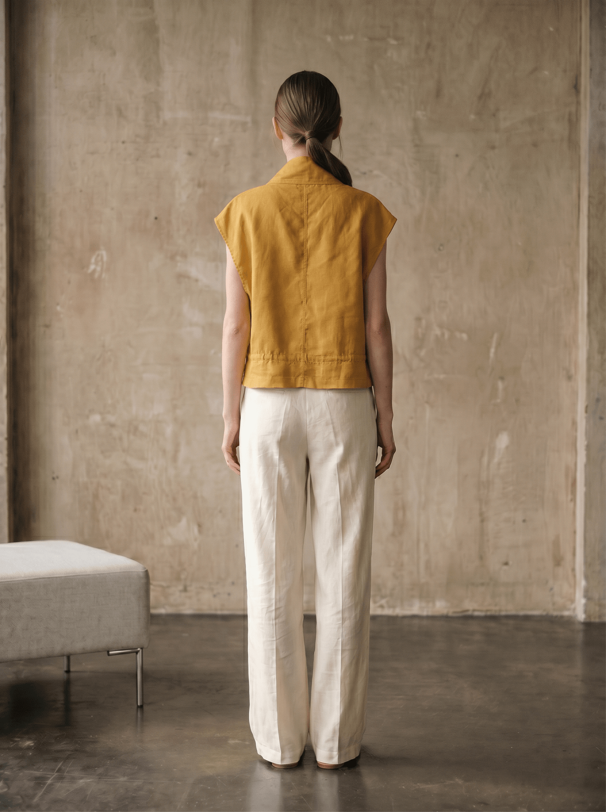 ODILE - Gilet sans manches Safran - EscandelleParis