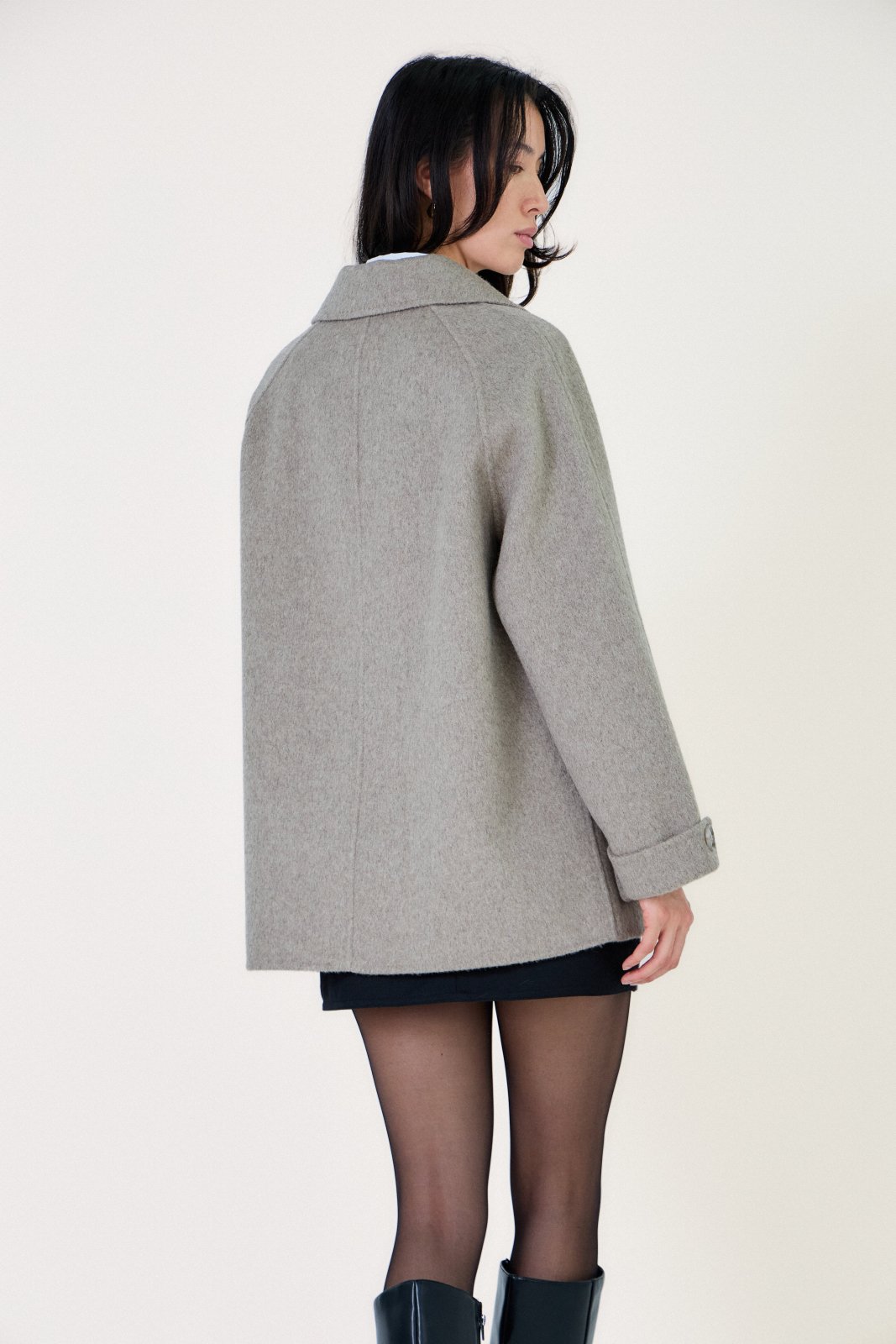SERAPHINA manteau caban mi-long laine double boutonnage beige femme - Escandelle Paris (dos)
#couleur_beige