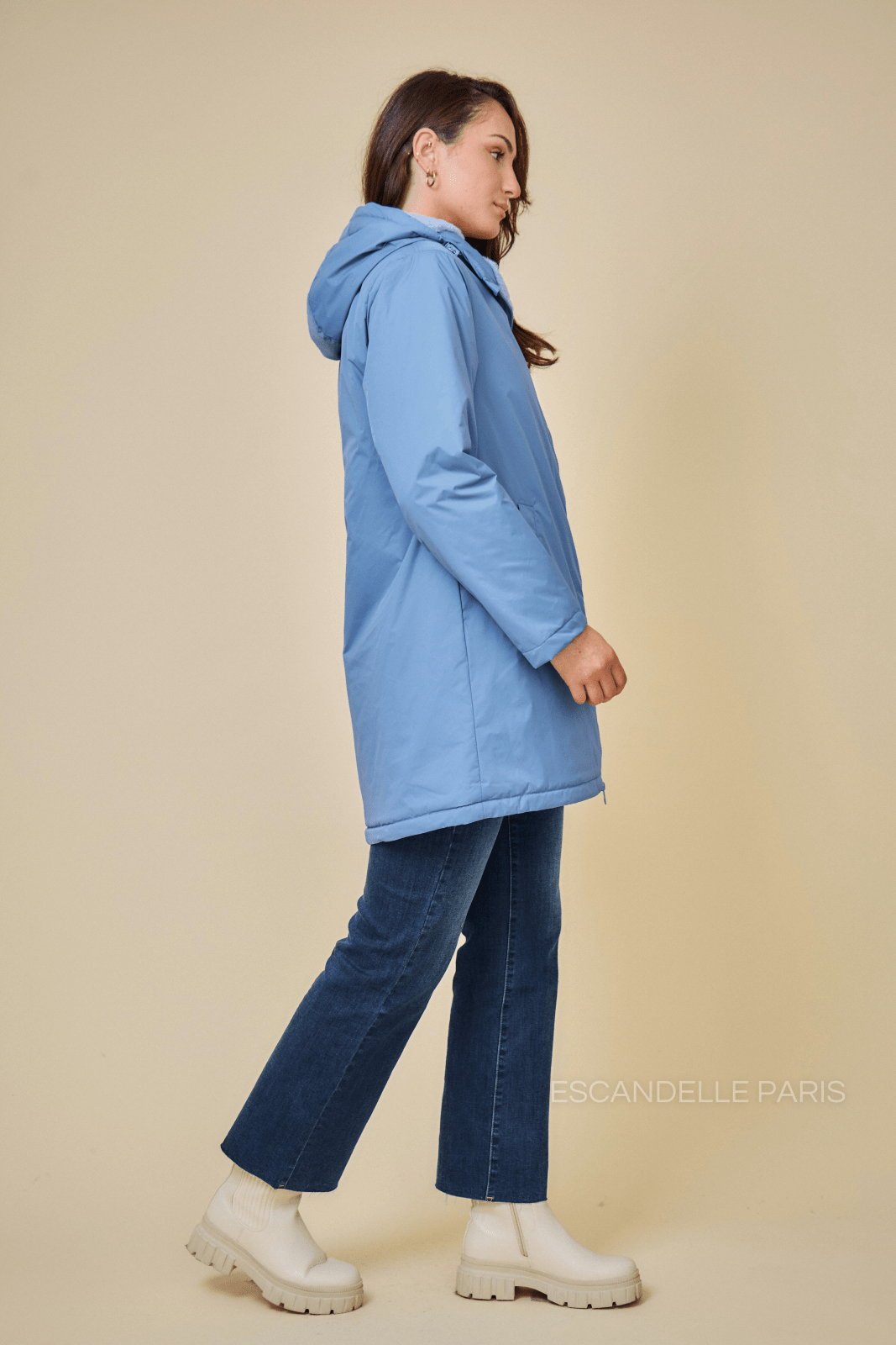 SOL parka mi-longue imperméable fourrée jeans femme - Escandelle Paris (vue de profil)
#couleur_jeans