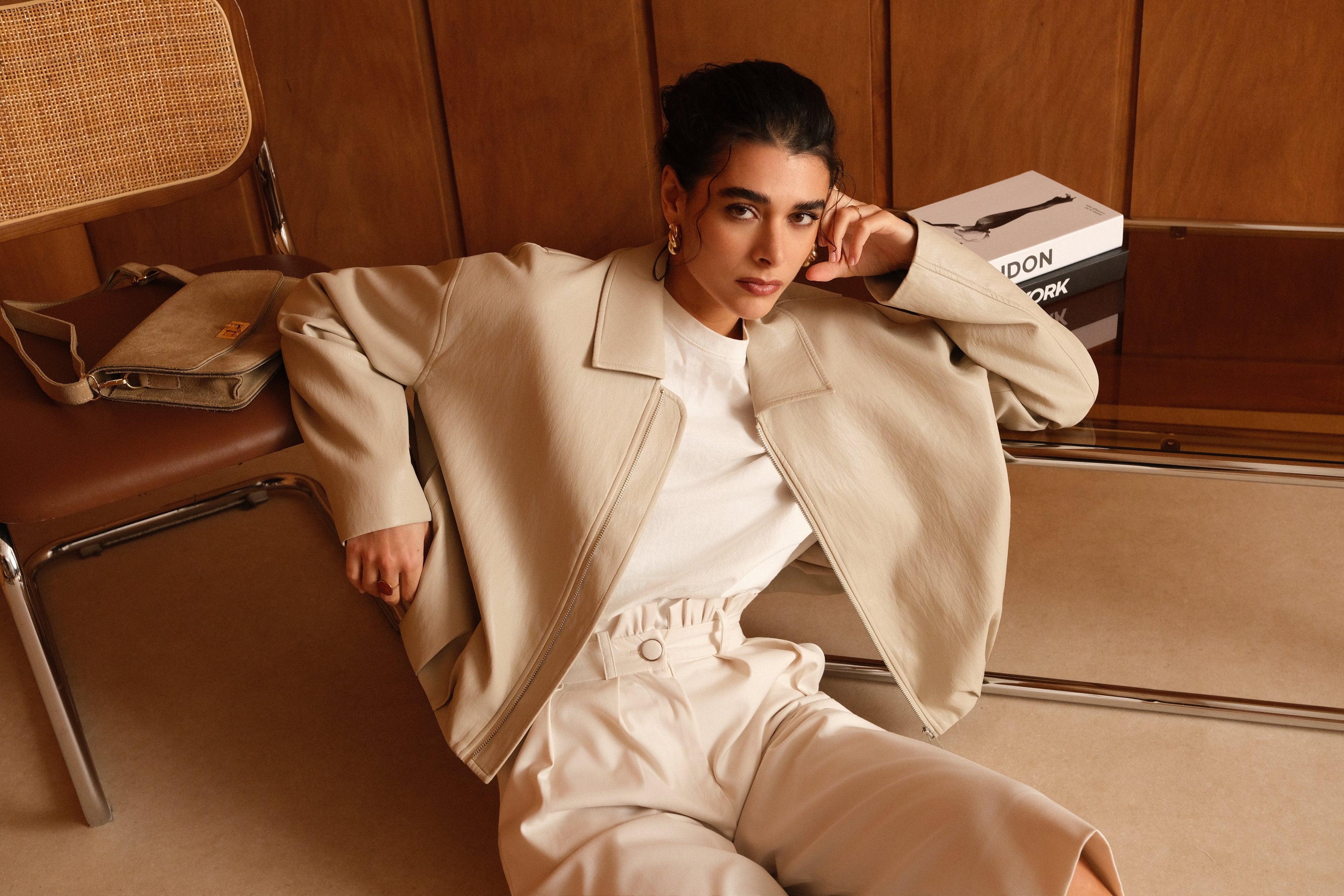 Trench femme nouvelle collection : les coupes et coloris de la saison - EscandelleParis