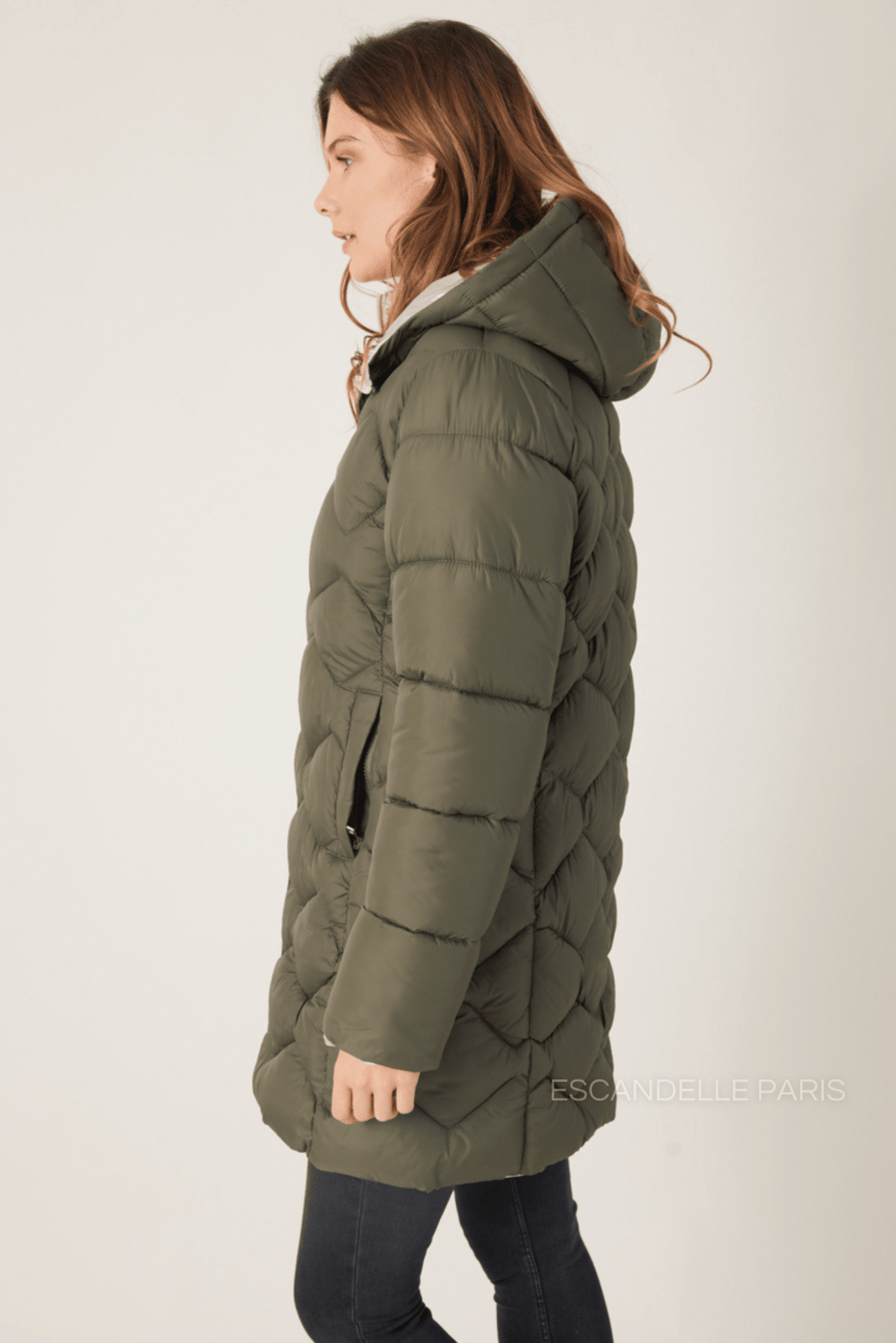 ROMANE - Doudoune Kaki - Escandelle (Vue de profil gauche) 
#couleur_kaki