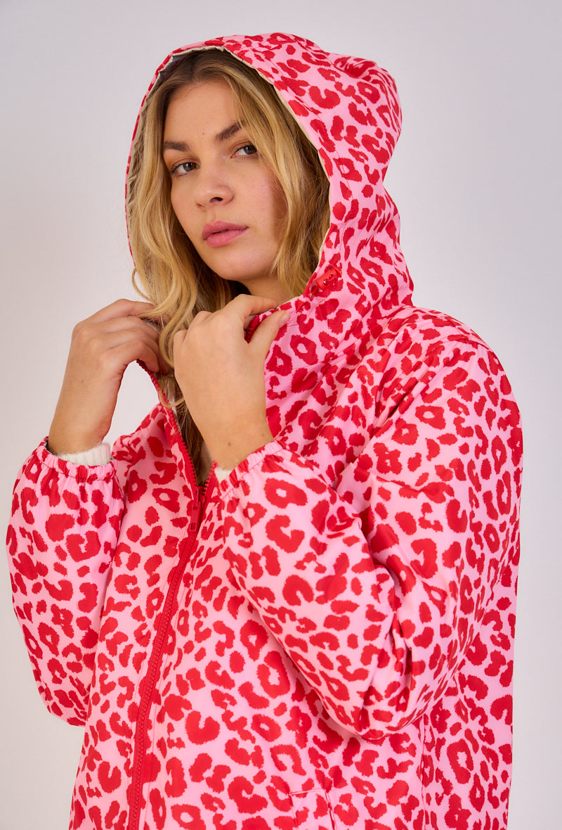 Nouveautés manteaux femme imprimé léopard rose
#couleur_rouge