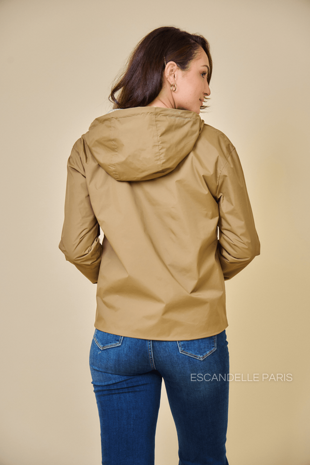 APRIL - Parka Taupe - Escandelle (Vue de dos)
#couleur_taupe