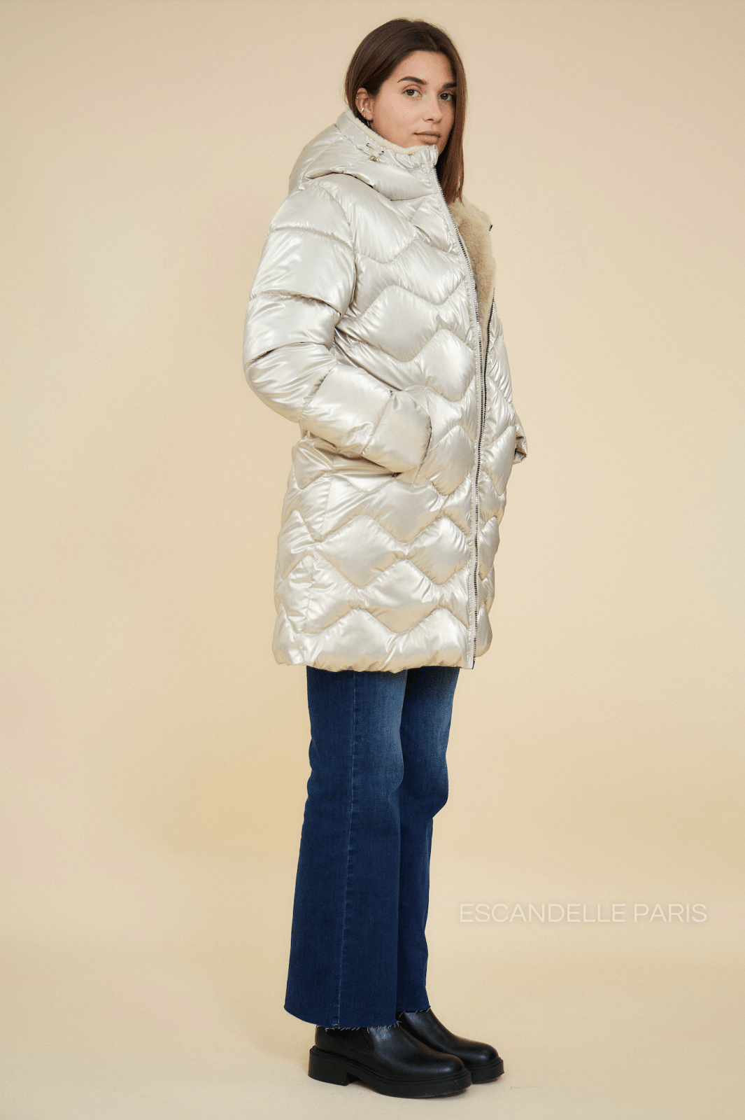 BILLIE - Doudoune Or - Escandelle (Vue de profil droit)
#couleur_or