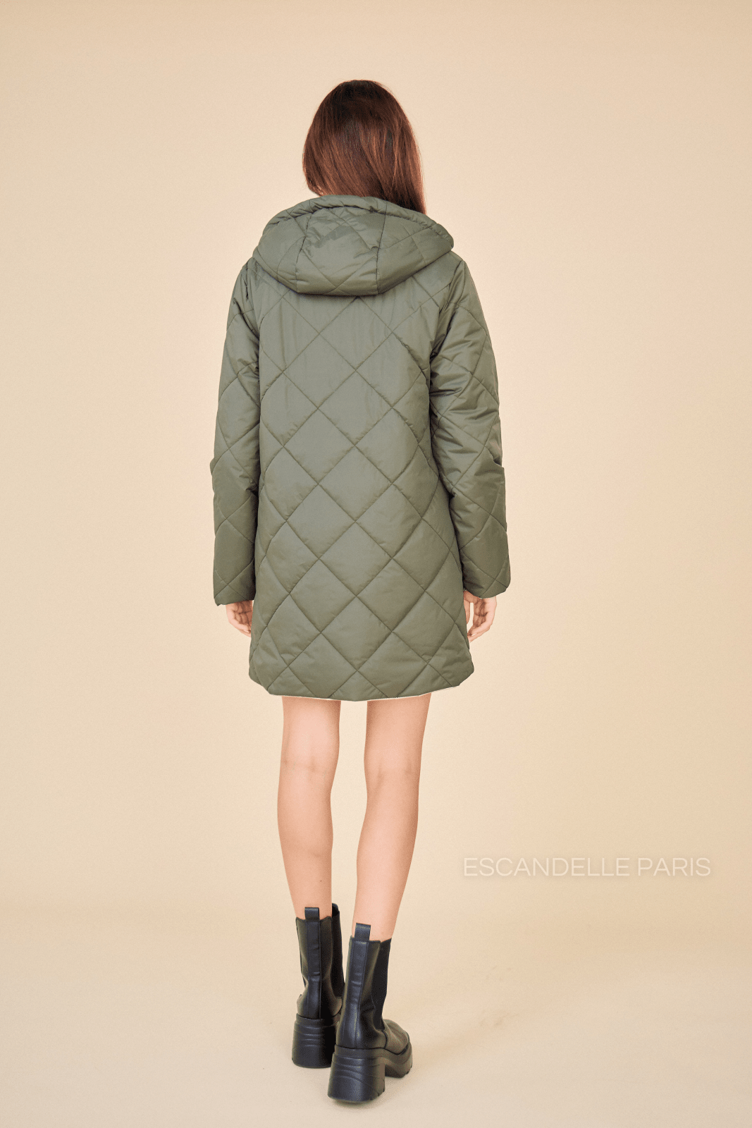 DANAÉ - Manteau Kaki - Escandelle (Vue de dos)
#couleur_kaki