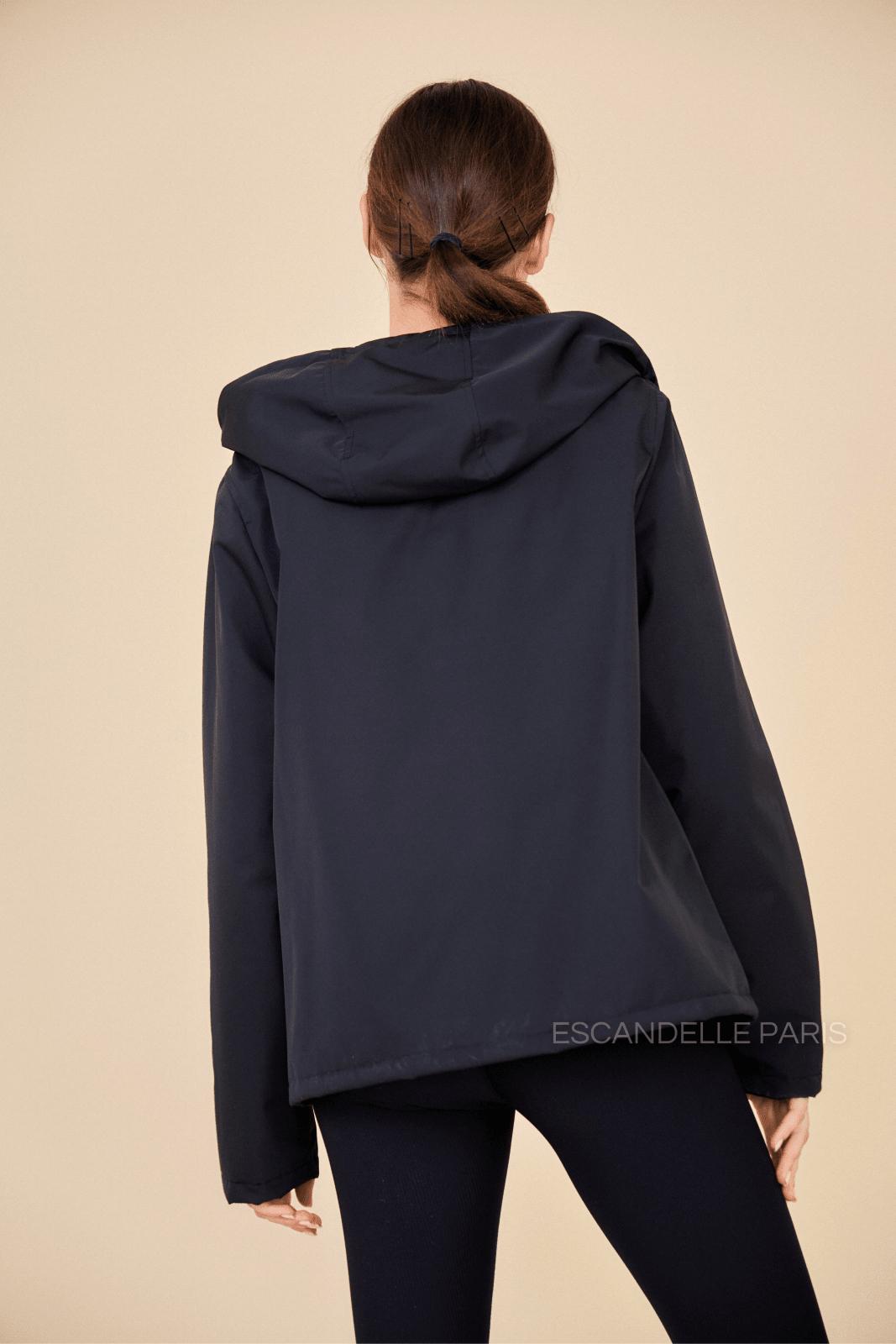 ADÈLE - Parka Noir - Escandelle (Vue de dos)
#couleur_noir