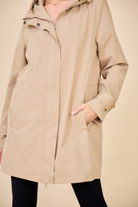 Gabardine LOUANE mi-longue ajustable beige