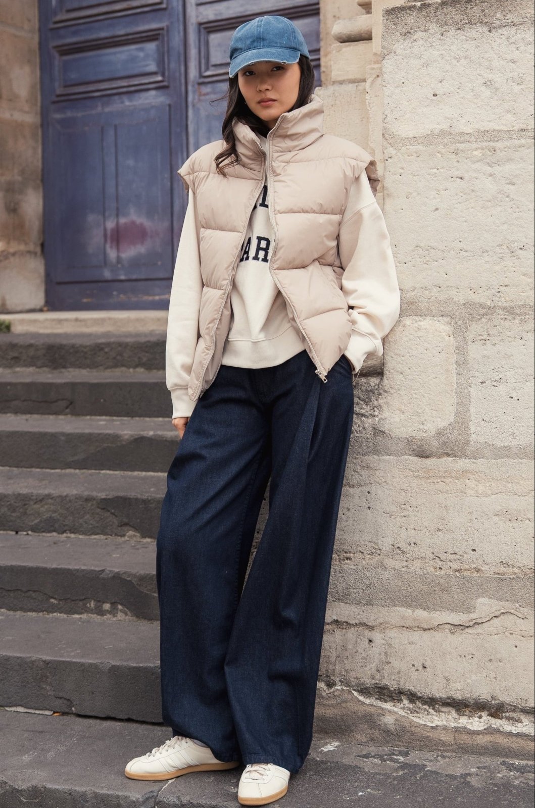 HELENE - Doudoune Beige - Escandelle (Vue de face - silhouette entière) 
#couleur_beige